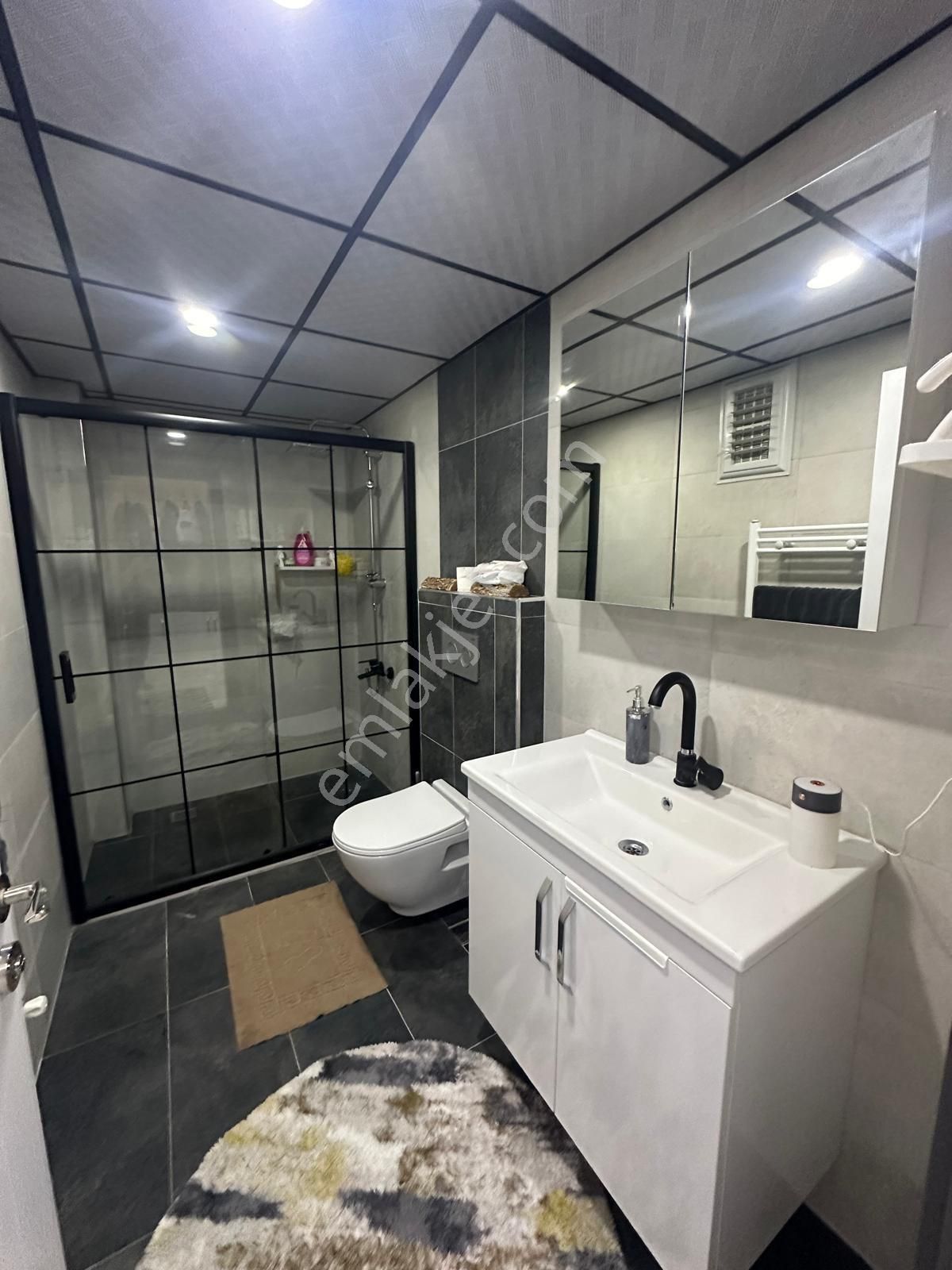 🌸🏘️ Kumlubel’in En Gözde Noktasında, Geniş, İskanlı 3+1! • Ara Kat • Ebeveyn Banyolu 🌸🎭 (d128) - Görsel 4