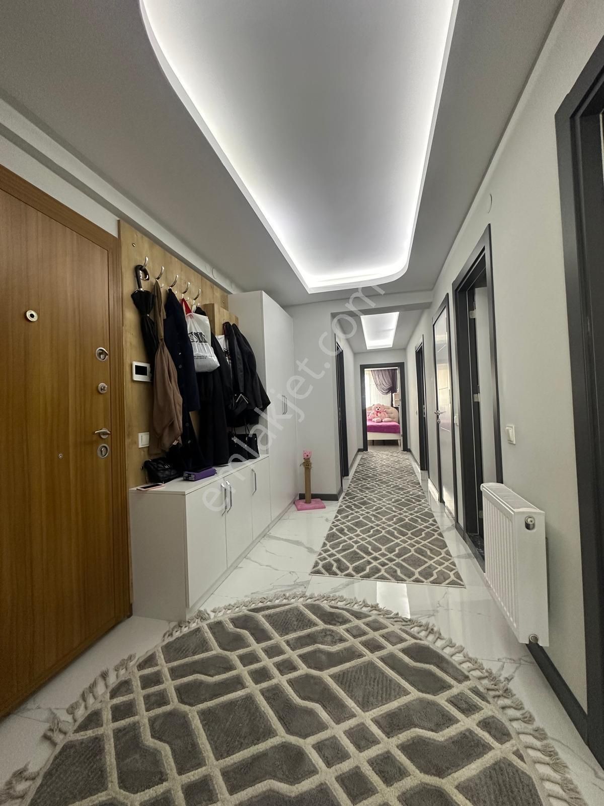 🌸🏘️ Kumlubel’in En Gözde Noktasında, Geniş, İskanlı 3+1! • Ara Kat • Ebeveyn Banyolu 🌸🎭 (d128) - Görsel 14