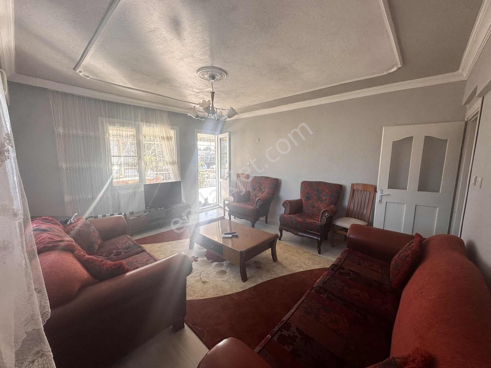 Bergamada Kiralık Bahçeli, Müstakil Evin 1. Katı - Görsel 10