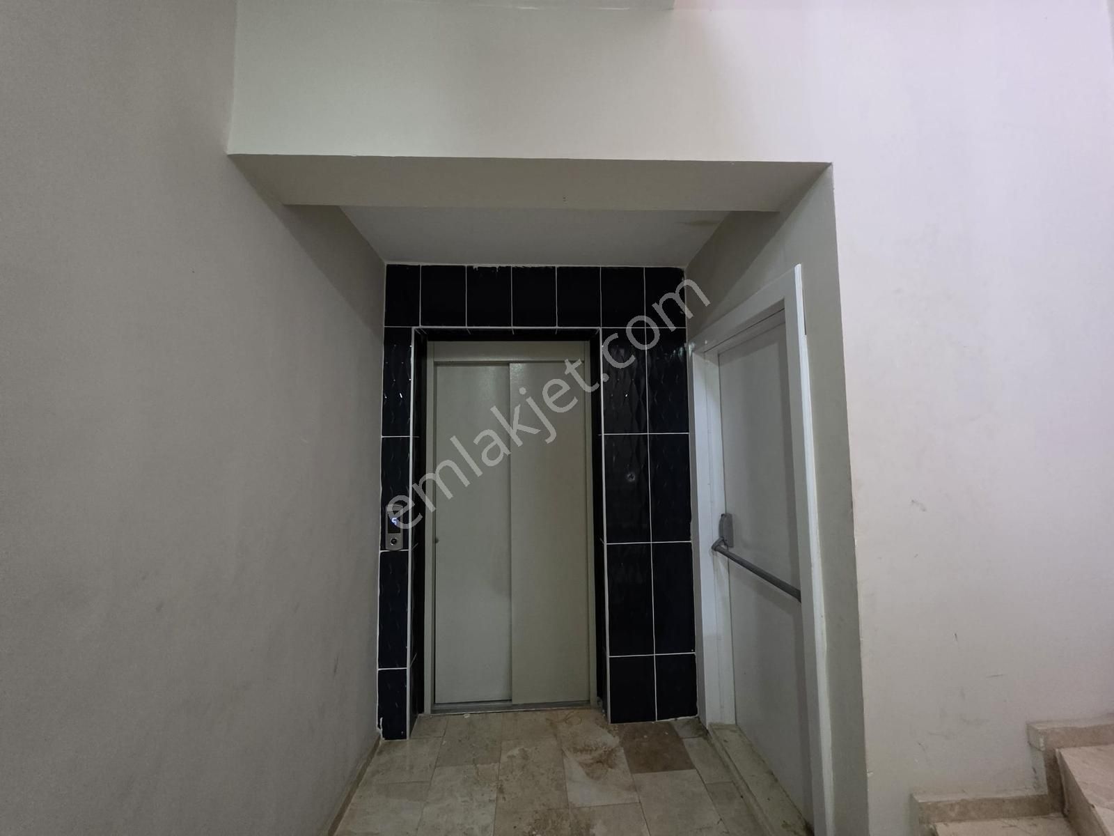 Habibler Mh. Site İçi Katta 2+1 Asansörlü Kiralık Daire - Görsel 4