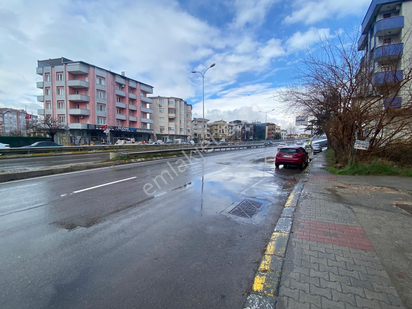 Güzelyalı Sahil Yolunda Araç Girebilen Çift Katlı Kiralık Dükkan - Görsel 19