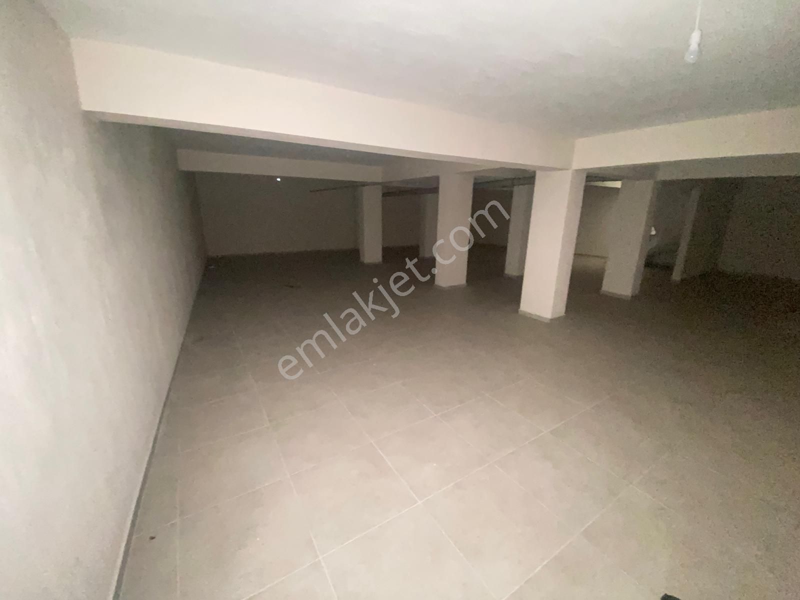 Buca Şirinyer Hürriyet Mah.de Namık Kemal Cadesi Üzerinde 150m2+250m2 Depolu Kiralık Dükkan - Görsel 16