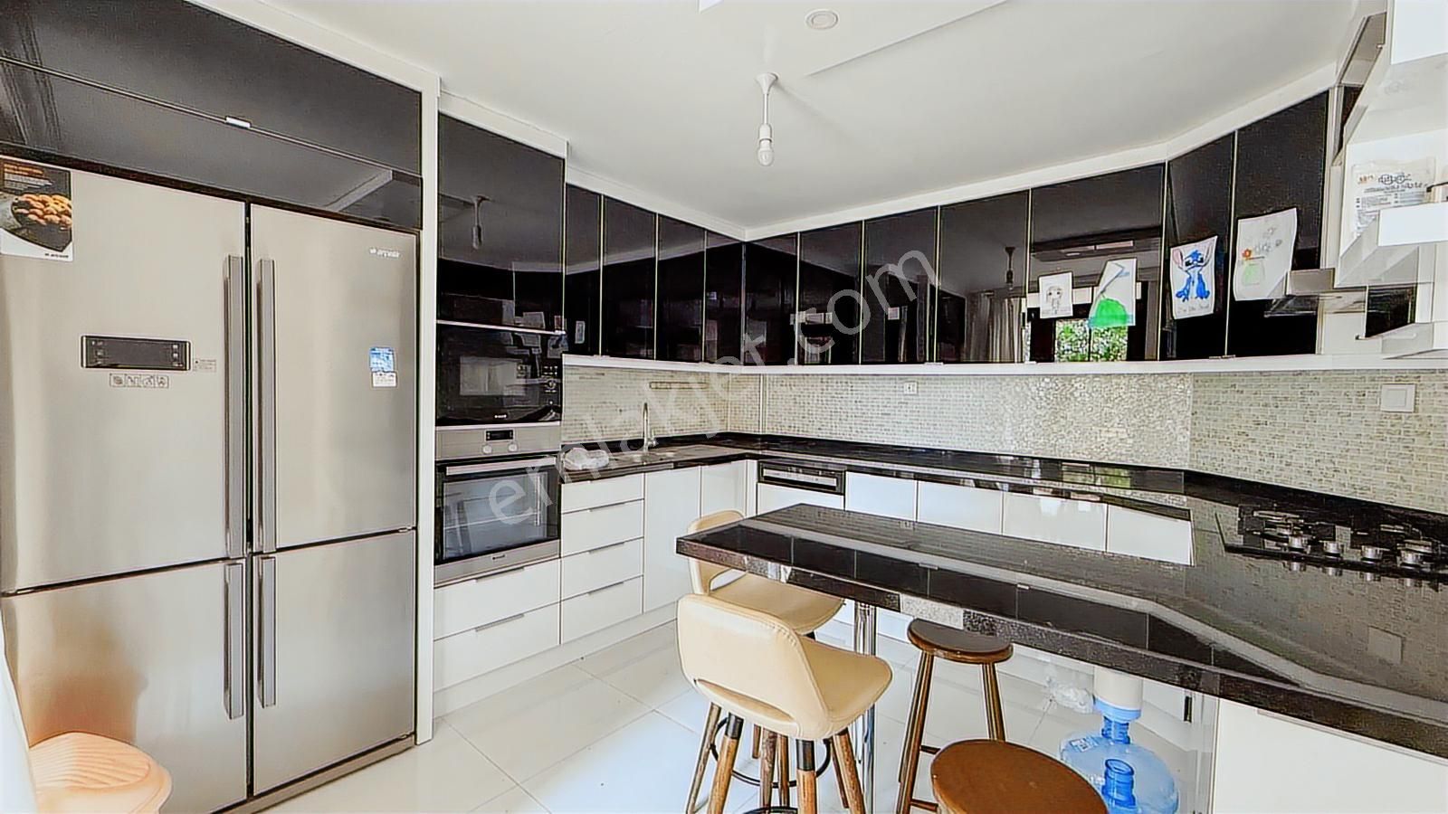 Lara Kent Sitesinde 334 M² Arsalı Tripleks Villa - Görsel 20