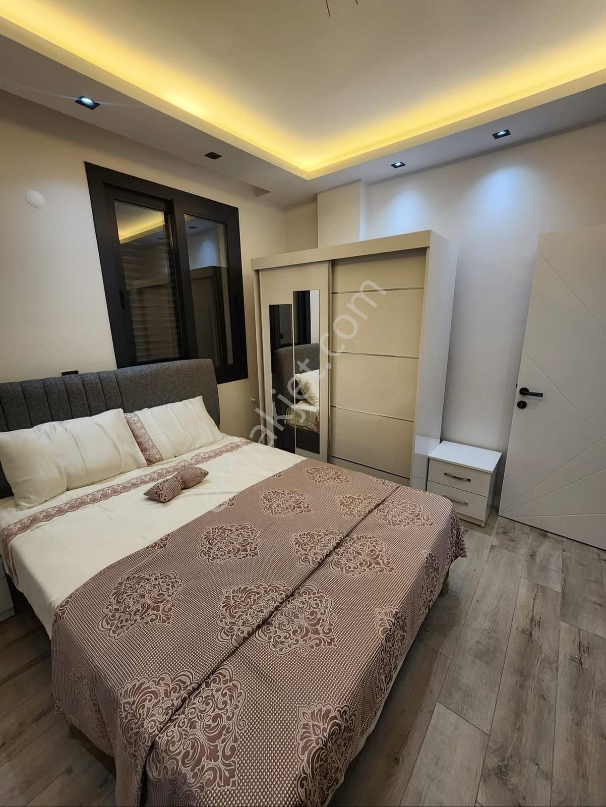 Hisar Mahallesinde Yaraşır İnşaattan Satılık 3+1 Villa - Görsel 5