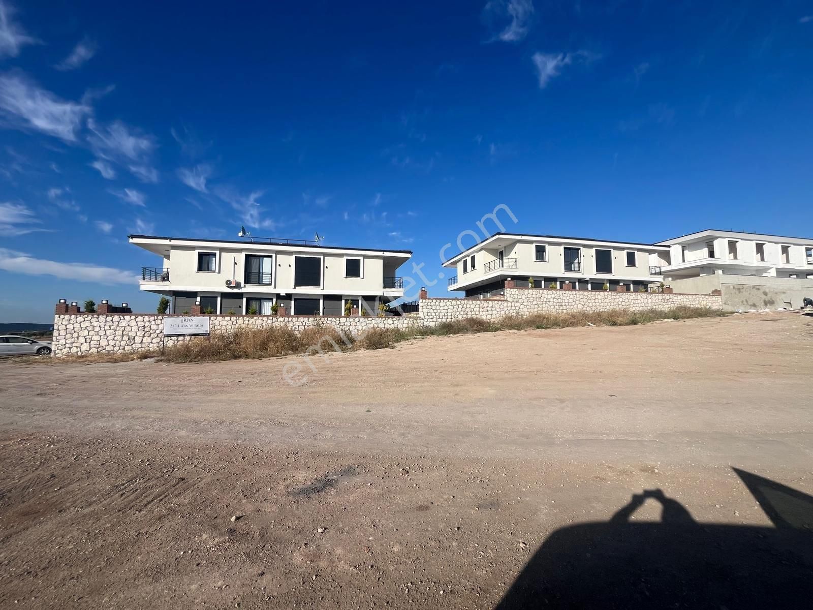 Hisar Mahallesinde Yaraşır İnşaattan Satılık 3+1 Villa