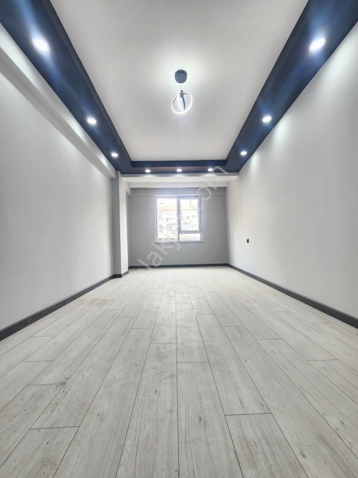 🌅🏠 Merkezi Konumda • Çift Balkonlu • Ferah Ve Konforlu • 3+1 Aile Dairesi! 🏠🌅 (d187) - Görsel 2