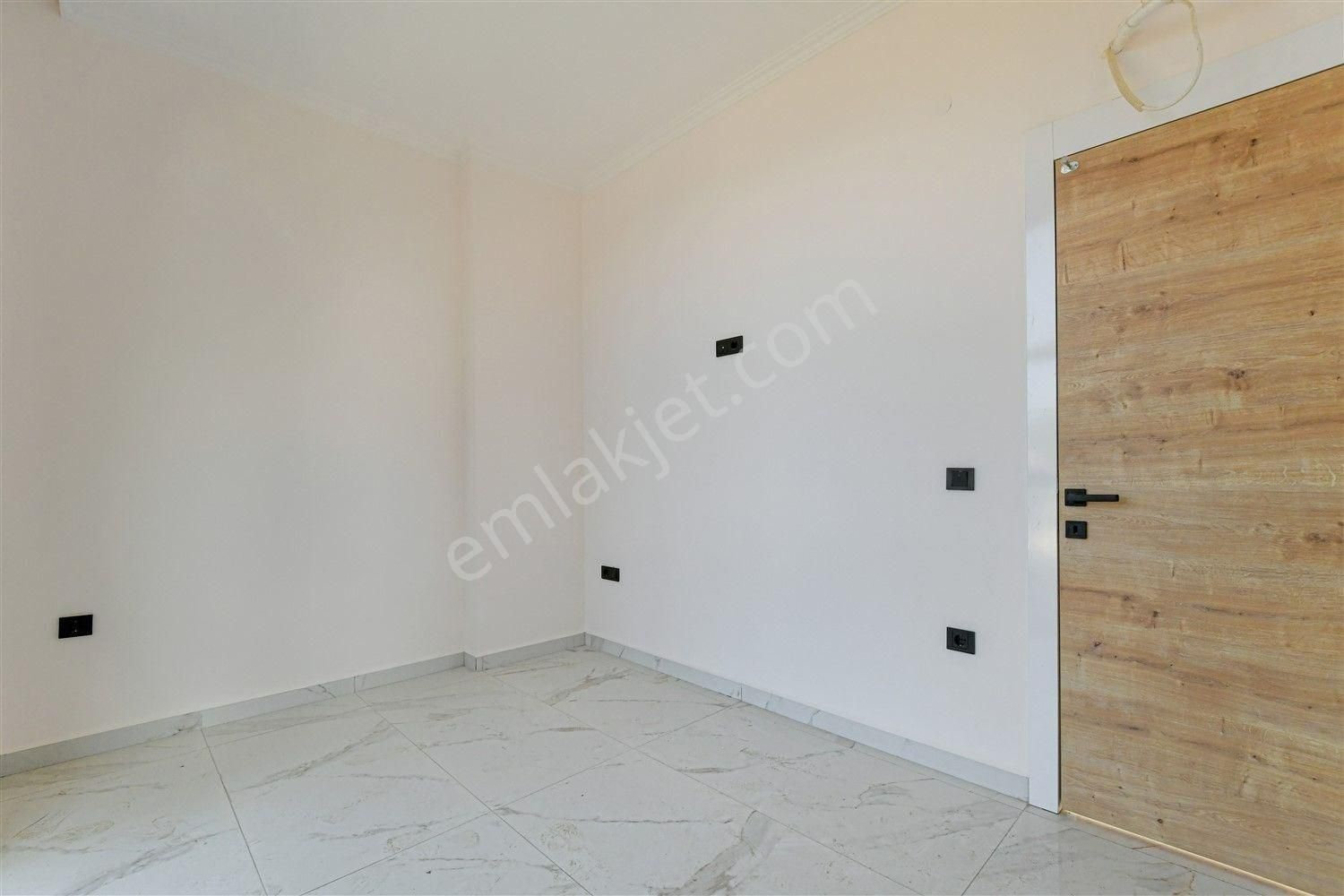 Alanya Avsallar’da Sosyal Alanlı Sitede 1+1 Satılık Daire - Görsel 9