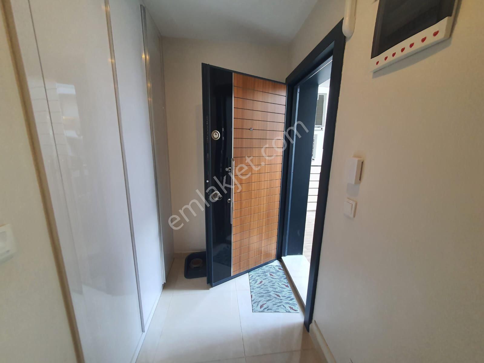 Kuşadası Değirmendere'de 3+1 Havuzlu Satılık Rezidans Daire - Görsel 17