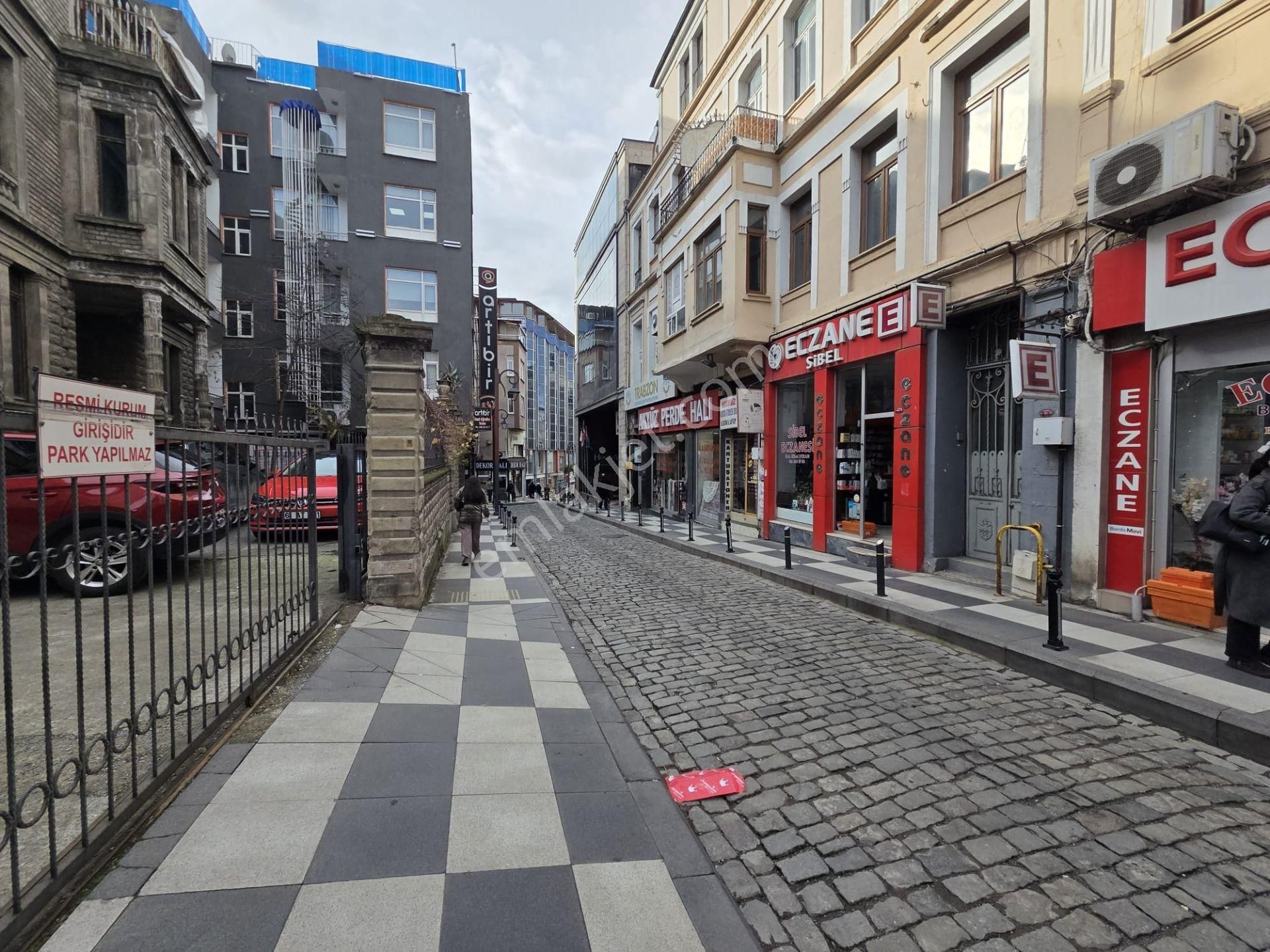 Uzun Sokak'da 90 M2 Kiralık Ofis/depo - Görsel 3