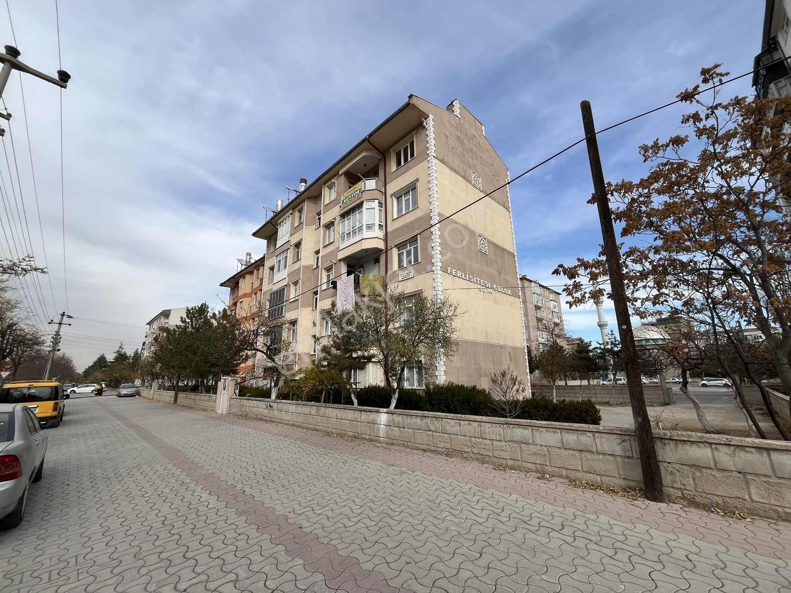 Binkonutlar Mah.cadde Üzeri Değerli Konum Yatırımlık 3+1 Daire - Görsel 17