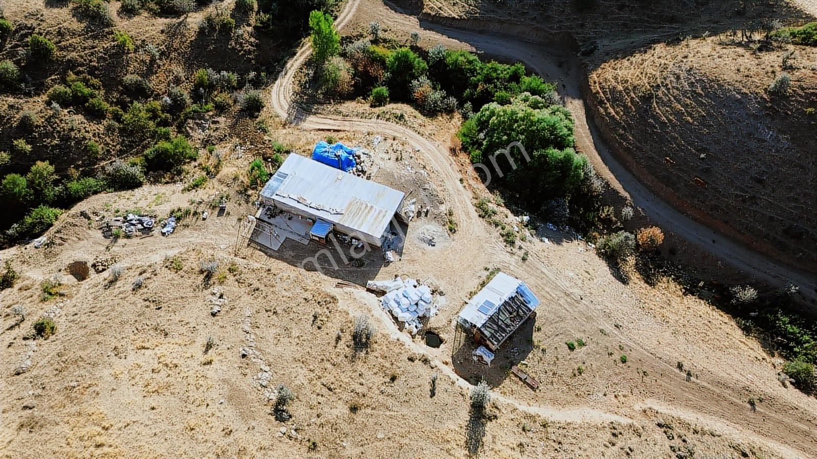 HAN'DAN İMARSIZ TAPULU BÜYÜK YER ARAYANLARA 1534 M2 TELLİ TARLA - Görünüm 5