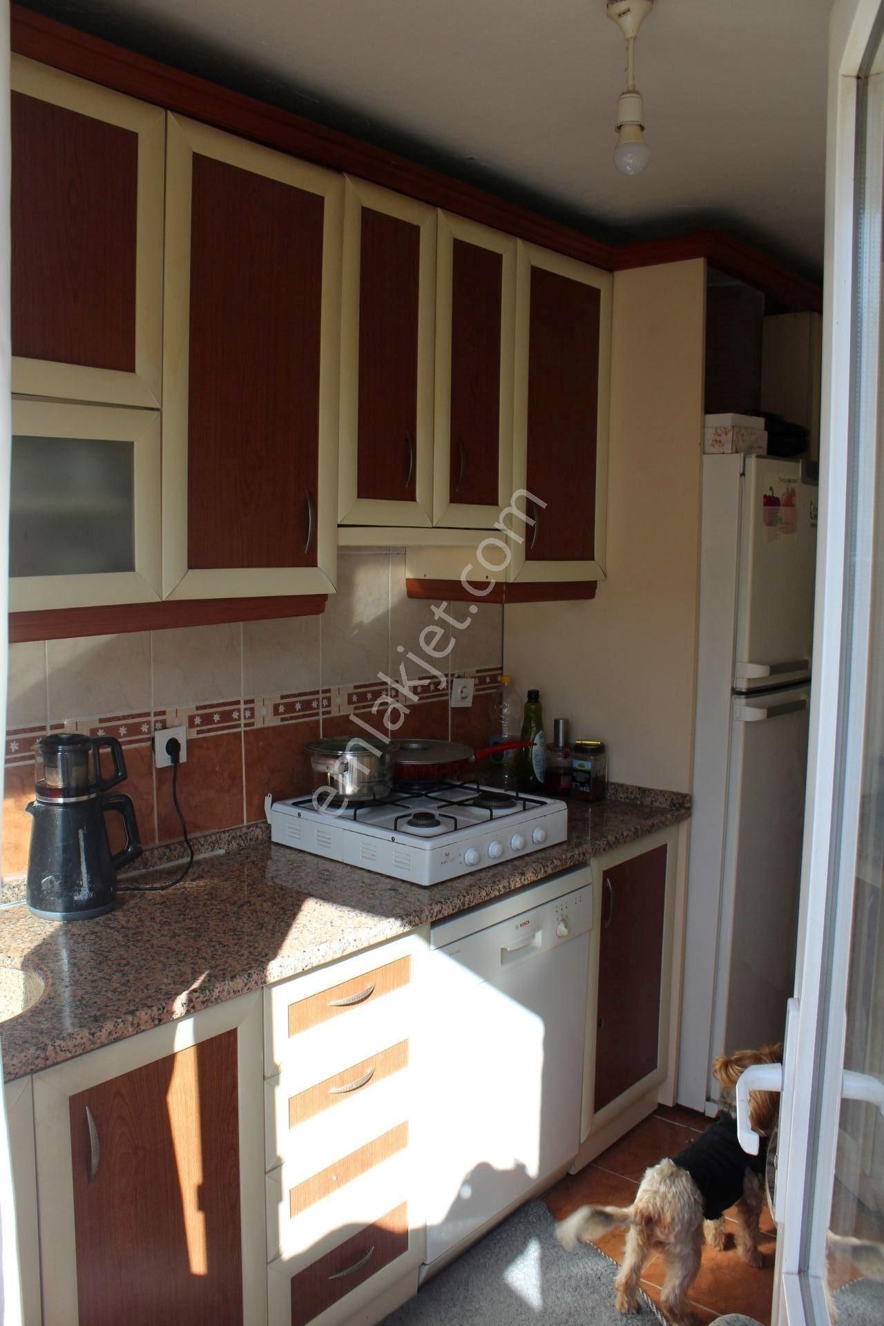 Merkezi Konumda, Manzaralı 2+1 Daire - Görsel 10