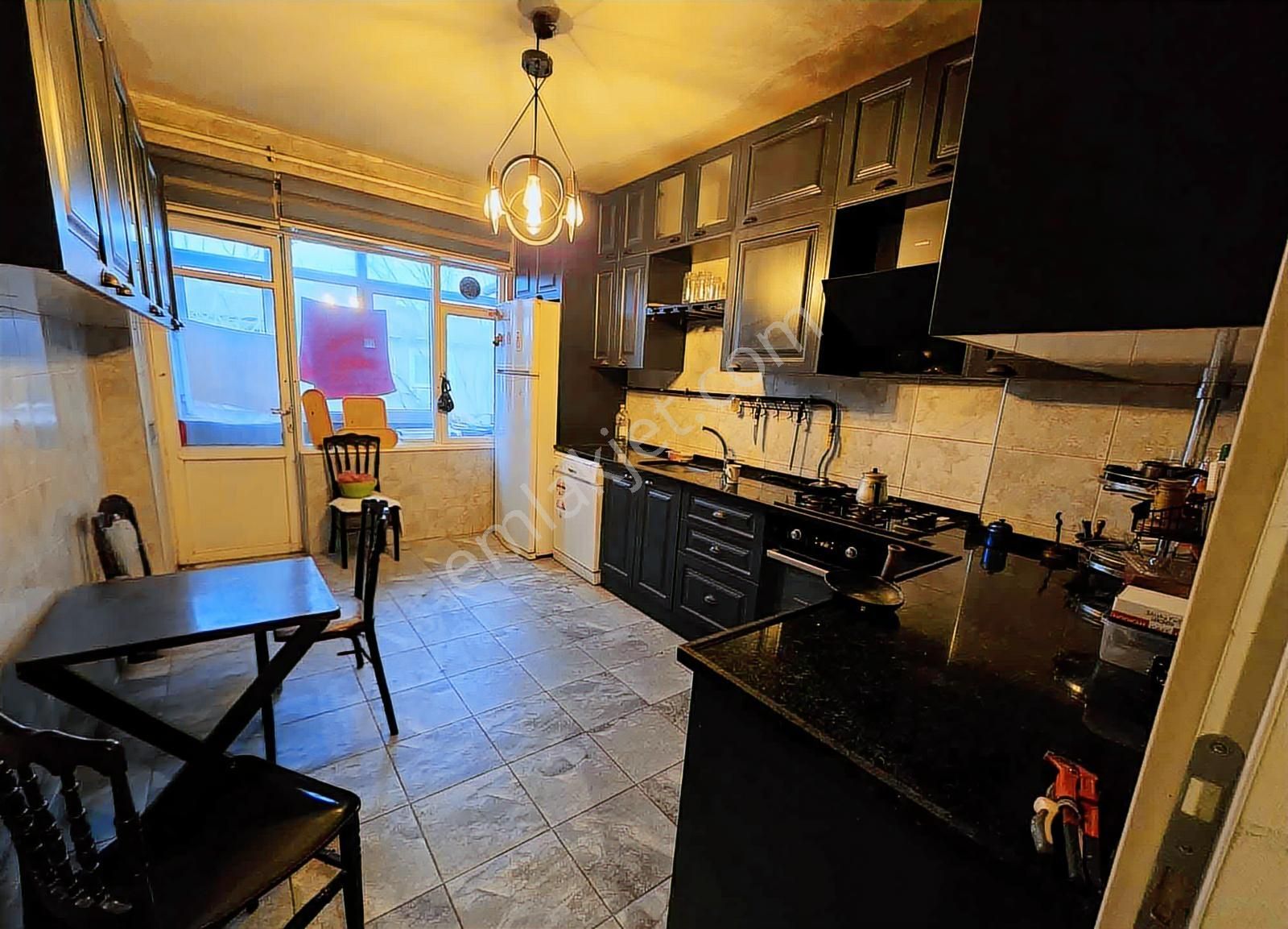 Adapazarı Cumhuriyet Mahallesinde Satılık 3+1 Daire - Görsel 21