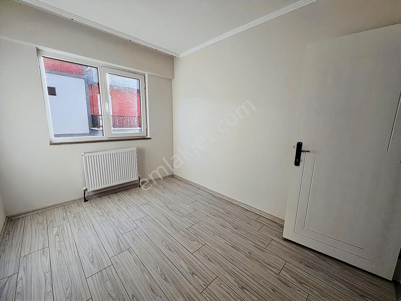 Dumlupınar Mahallesi'nde Üniversiteye Yakın Kiralık Daire - Görsel 26