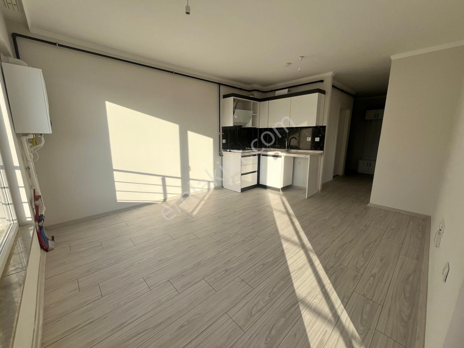 Dumlupınar Mahallesi'nde Üniversiteye Yakın Kiralık Daire - Görsel 8
