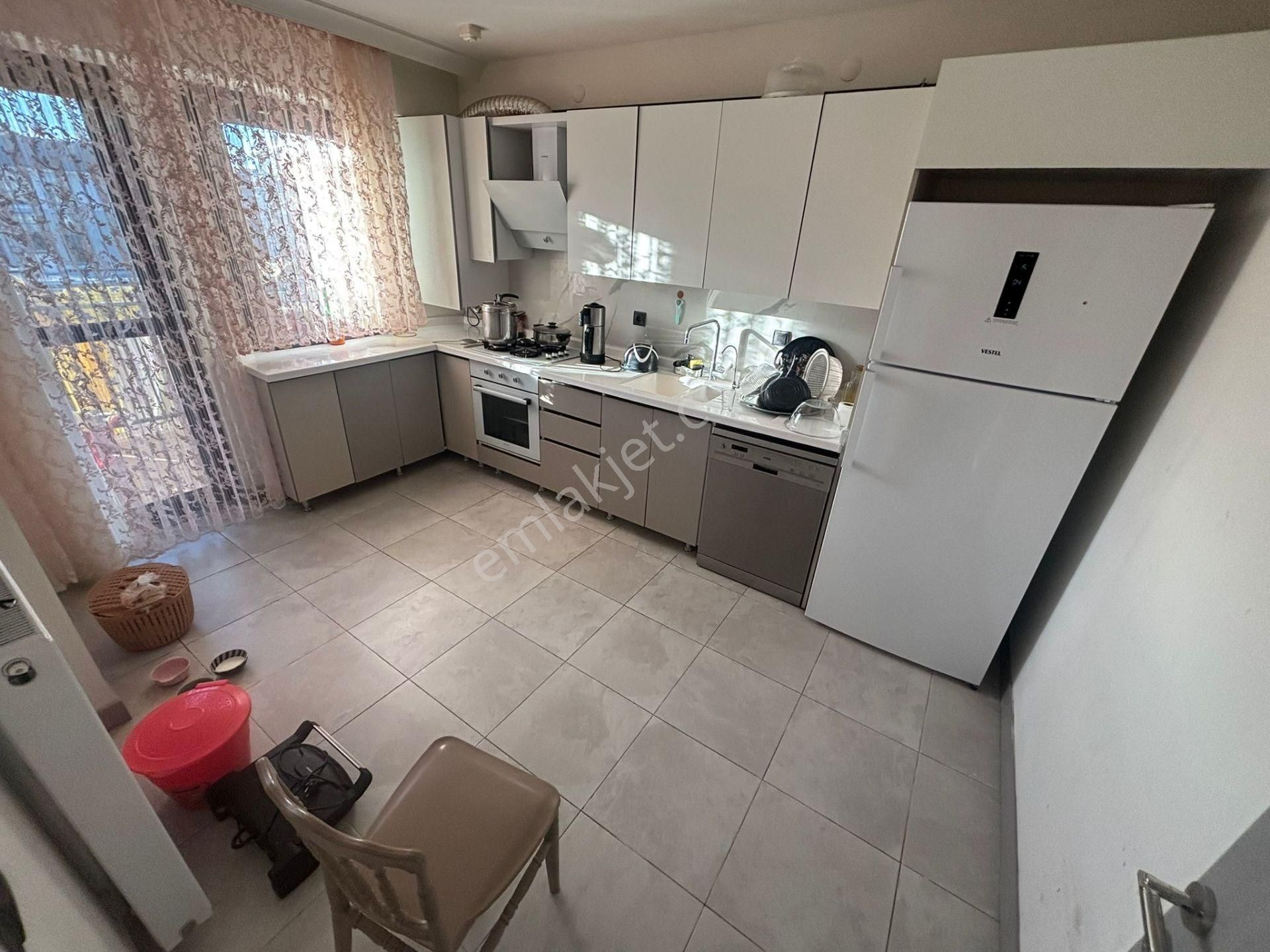 Saraycık Toki Konutlarında 4. Bölgede Geniş Yapılı Ön Cp. 2+1 E. Banyolu Sıfır Daire !!