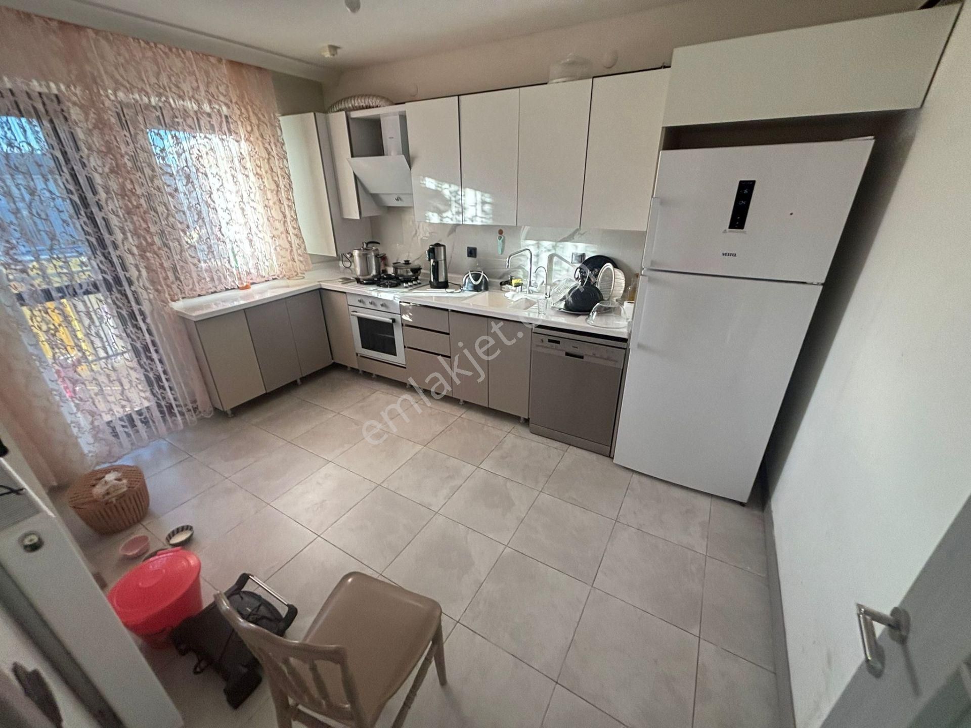 Saraycık Toki Konutlarında 4. Bölgede Geniş Yapılı Ön Cp. 2+1 E. Banyolu Sıfır Daire !! - Görsel 3