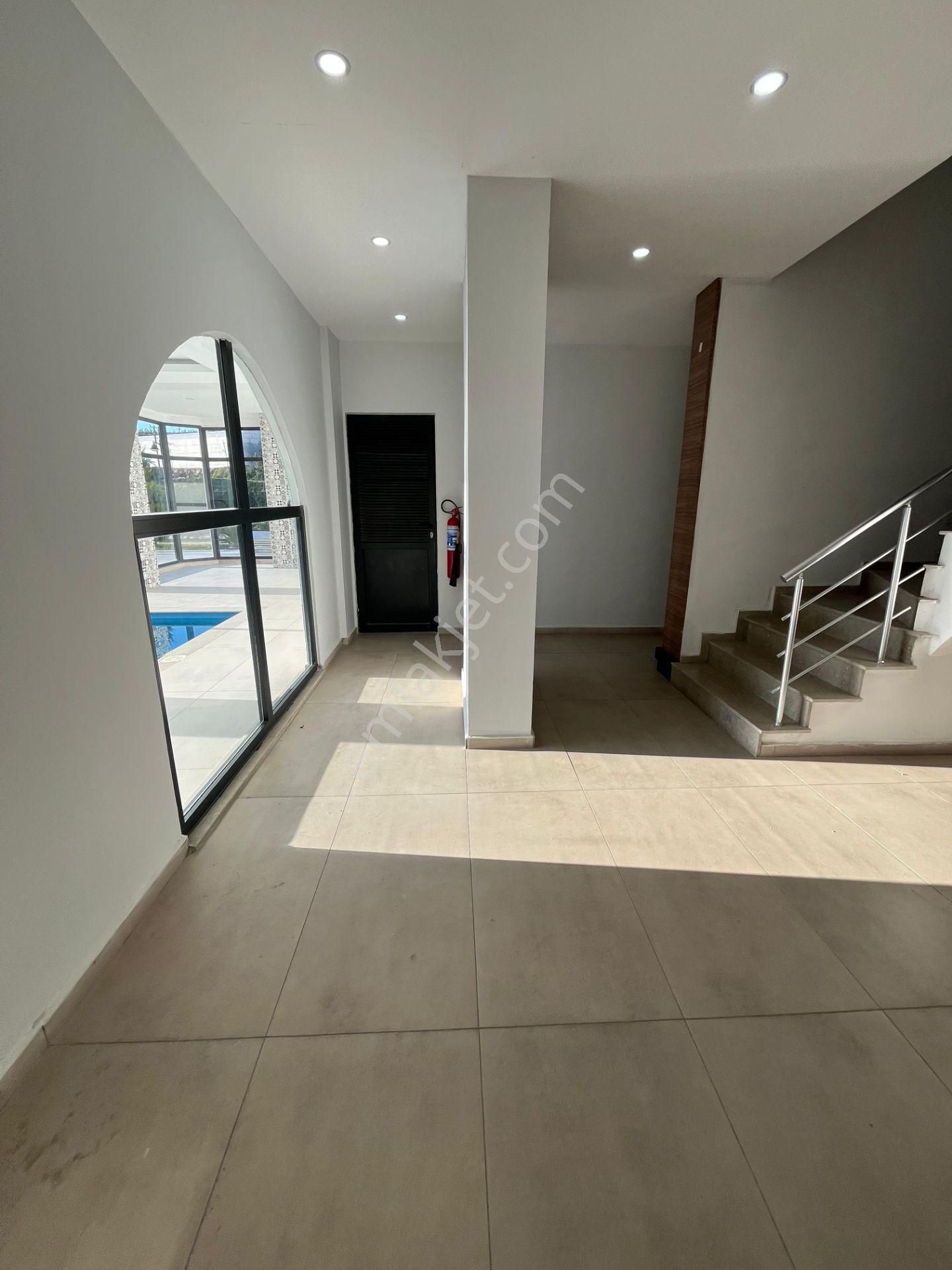 Emlaknomi'den Mahmutlarda Satılık Tnhl House 1+1 Daire - Görsel 18