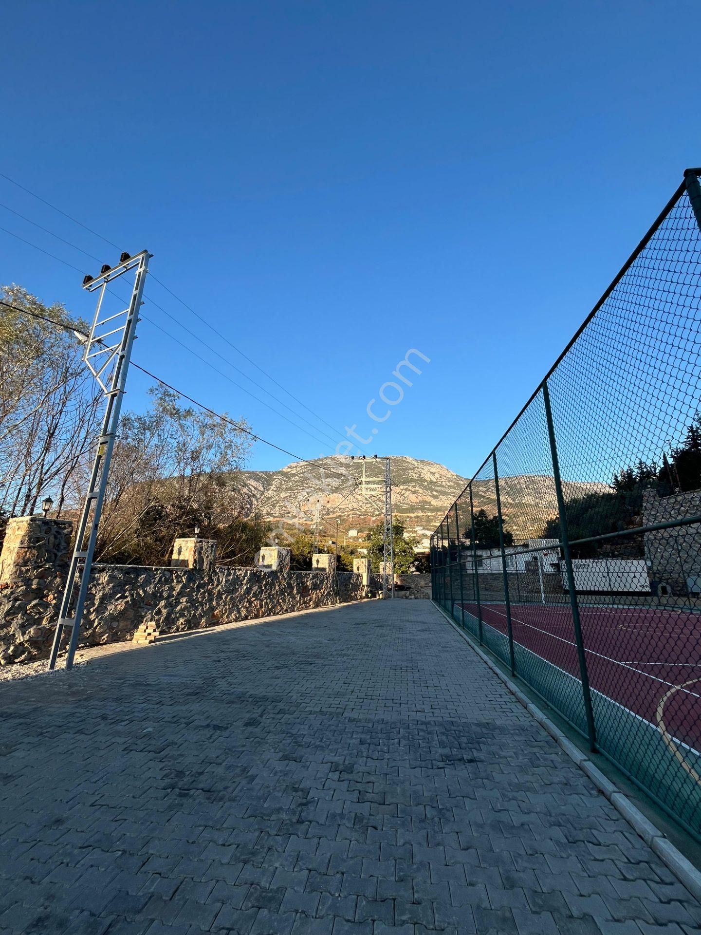 Emlaknomi'den Mahmutlarda Satılık Tnhl House 1+1 Daire - Görsel 5