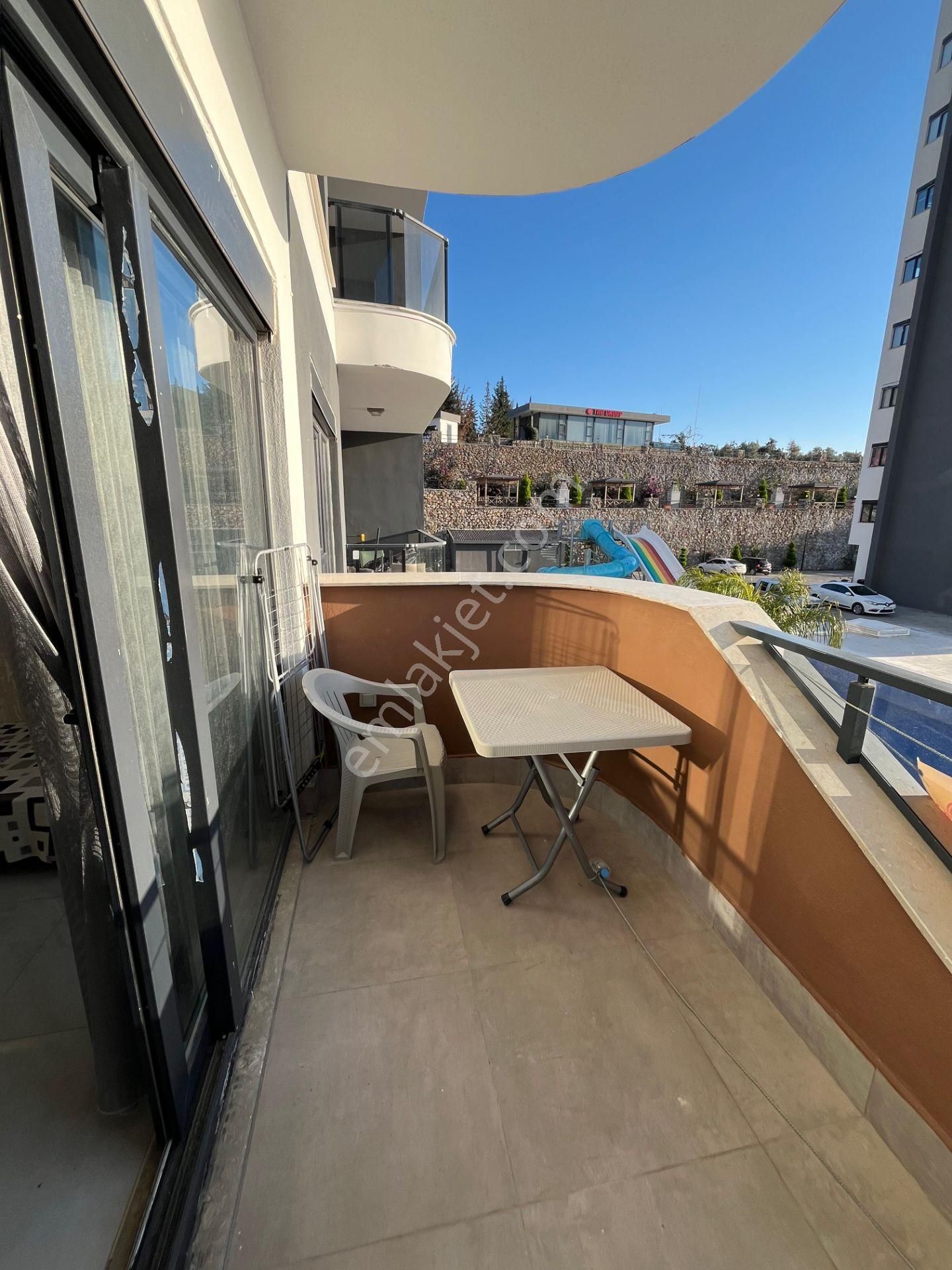 Emlaknomi'den Mahmutlarda Satılık Tnhl House 1+1 Daire - Görsel 24