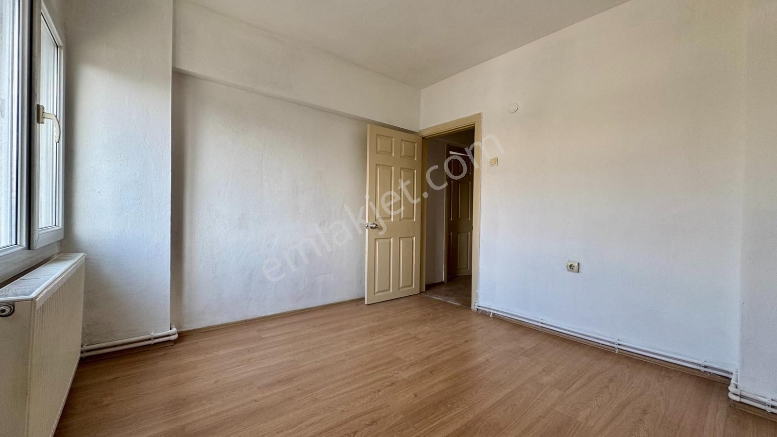 Bornova Kazımdirik Mahallesinde Asansörlü Kiralık 3+1 Daire - Görsel 32