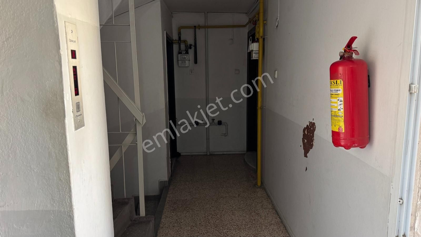 Bornova Kazımdirik Mahallesinde Asansörlü Kiralık 3+1 Daire - Görsel 8