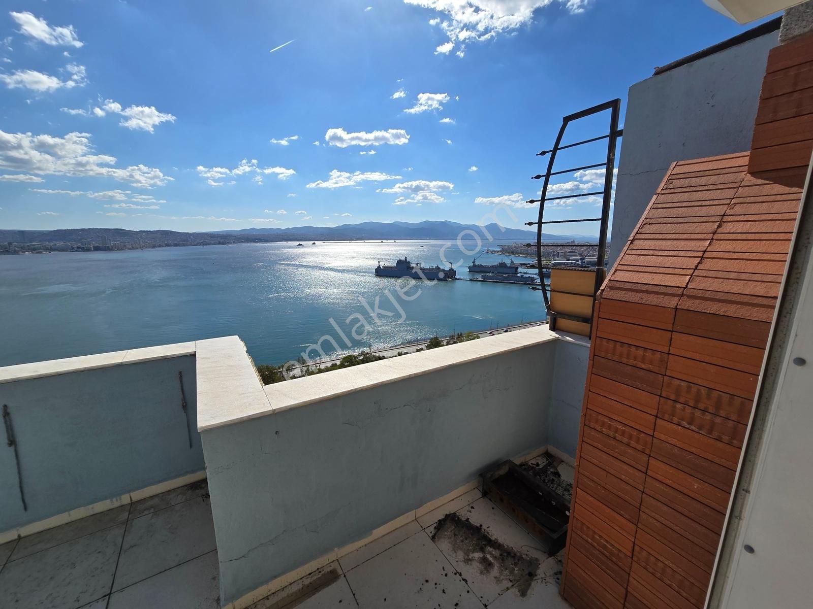Turyap'dan Deniz Manzaralı Çatı Dublex 3+1 Kiralık Daire - Görsel 5