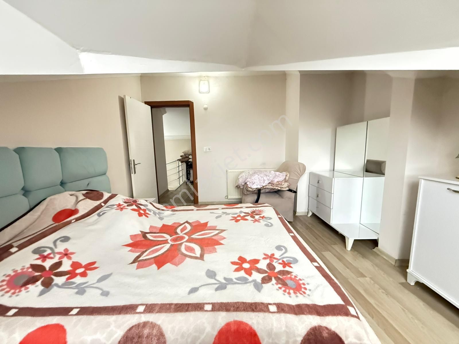 🏡muradiye Mahallesi 🏡çatı Dubleksi ✅4+1 195m2 4 Katlının Çatı Dubleksi ❇️kapalı Mutfak - Görsel 13