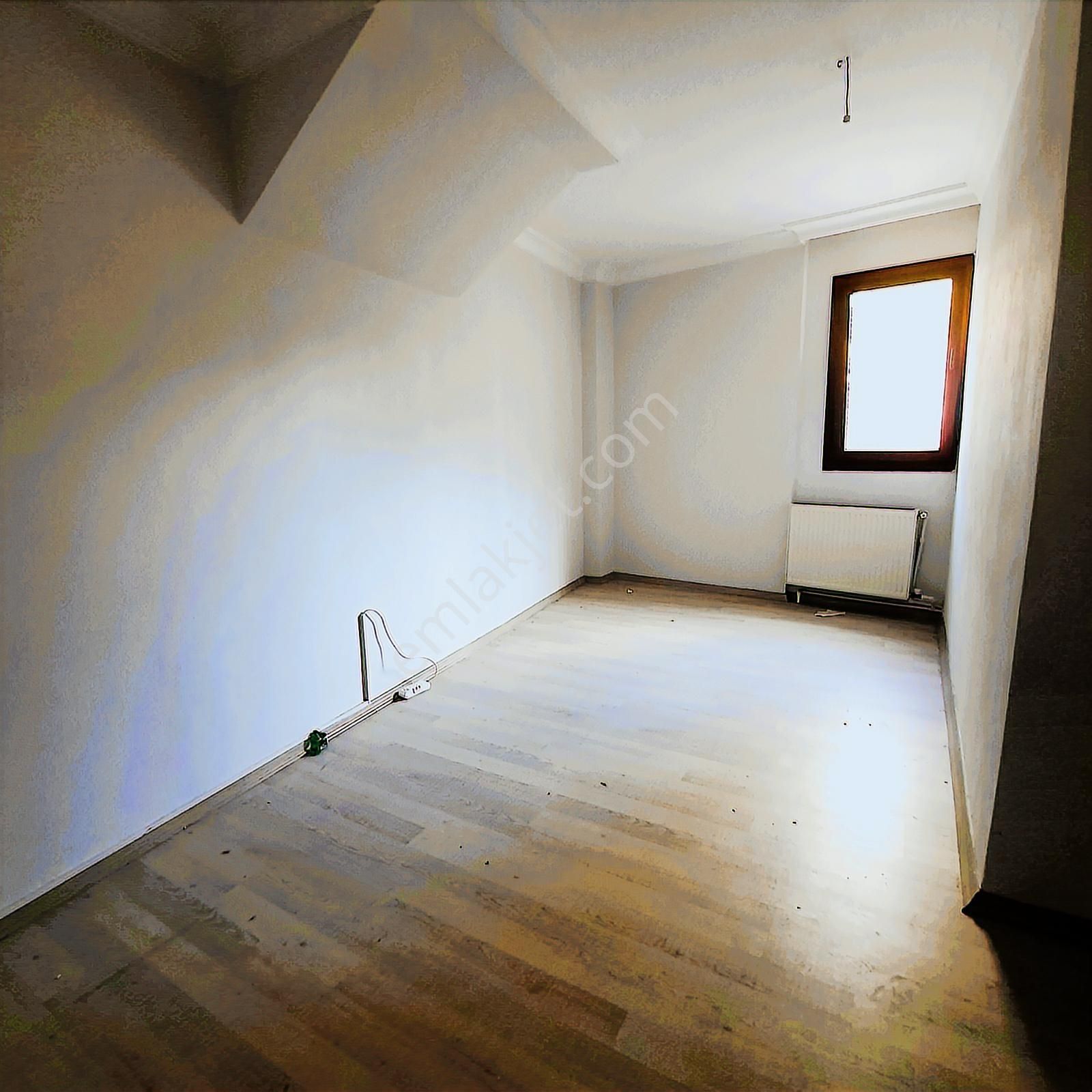 Gümüşpala İğdeli Camii Yakını Kiralık 2+1 Kapalı Mutfak Kombili - Görsel 15