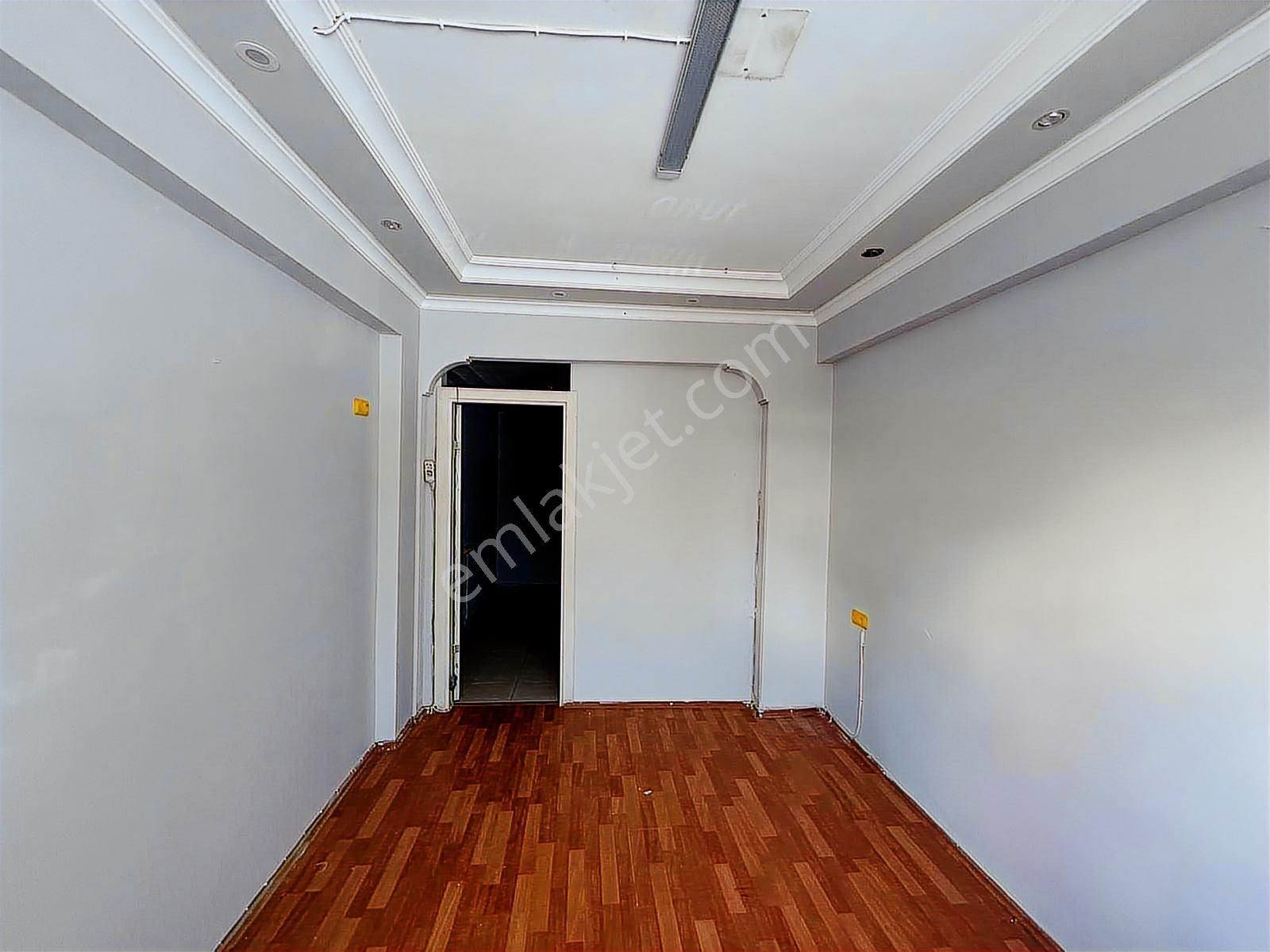 Balçova Eğitim Mah. Merkezi Bölgede Kiralık Ofis - Görsel 8