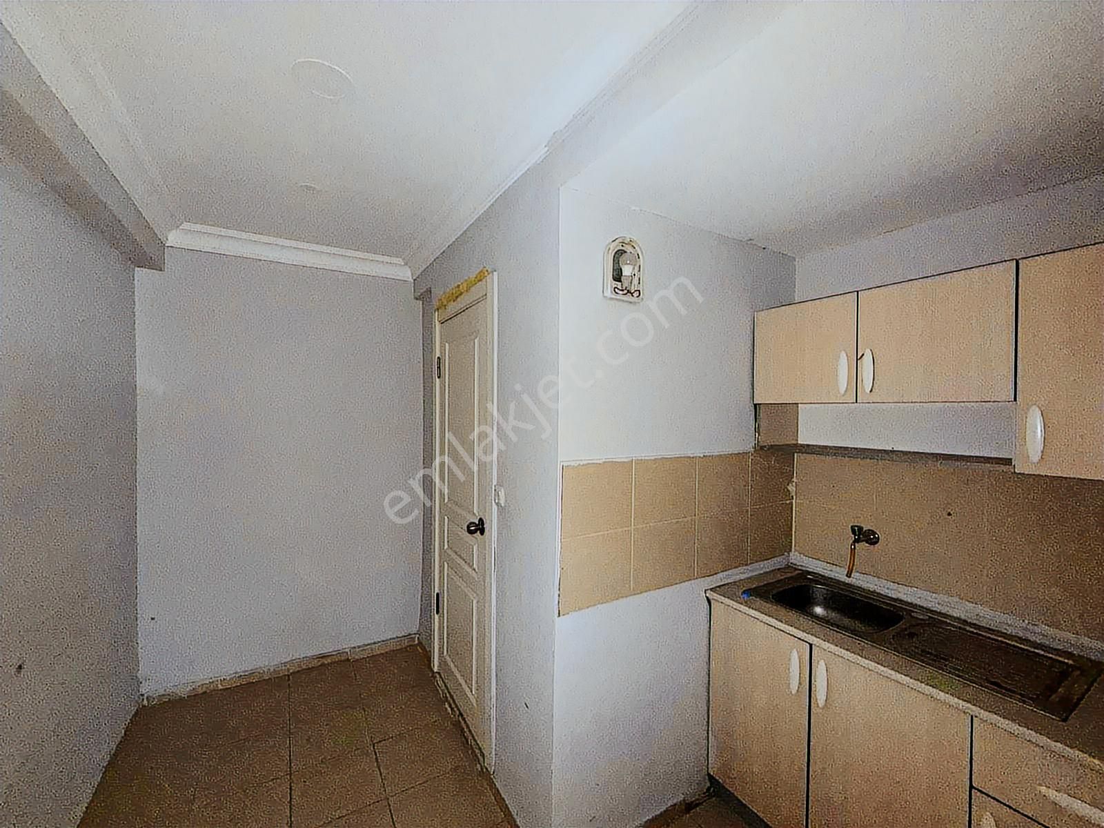 Balçova Eğitim Mah. Merkezi Bölgede Kiralık Ofis - Görsel 18
