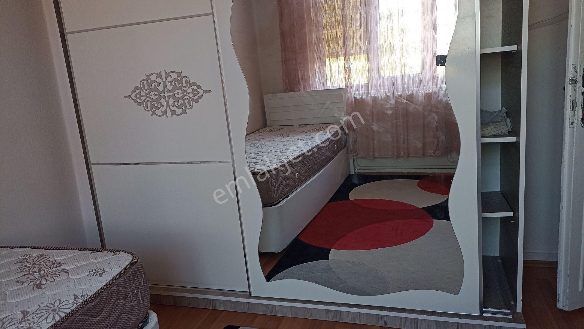 Demetevler Vatan Cadde Üzeri Metro Yanı Satılık 3+1 Daire - Görsel 12