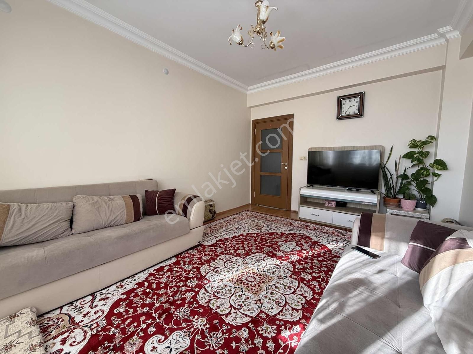 Buhara Mahallesi Cadde Üzeri Ultra Geniş 4+1 Daire - Görsel 10