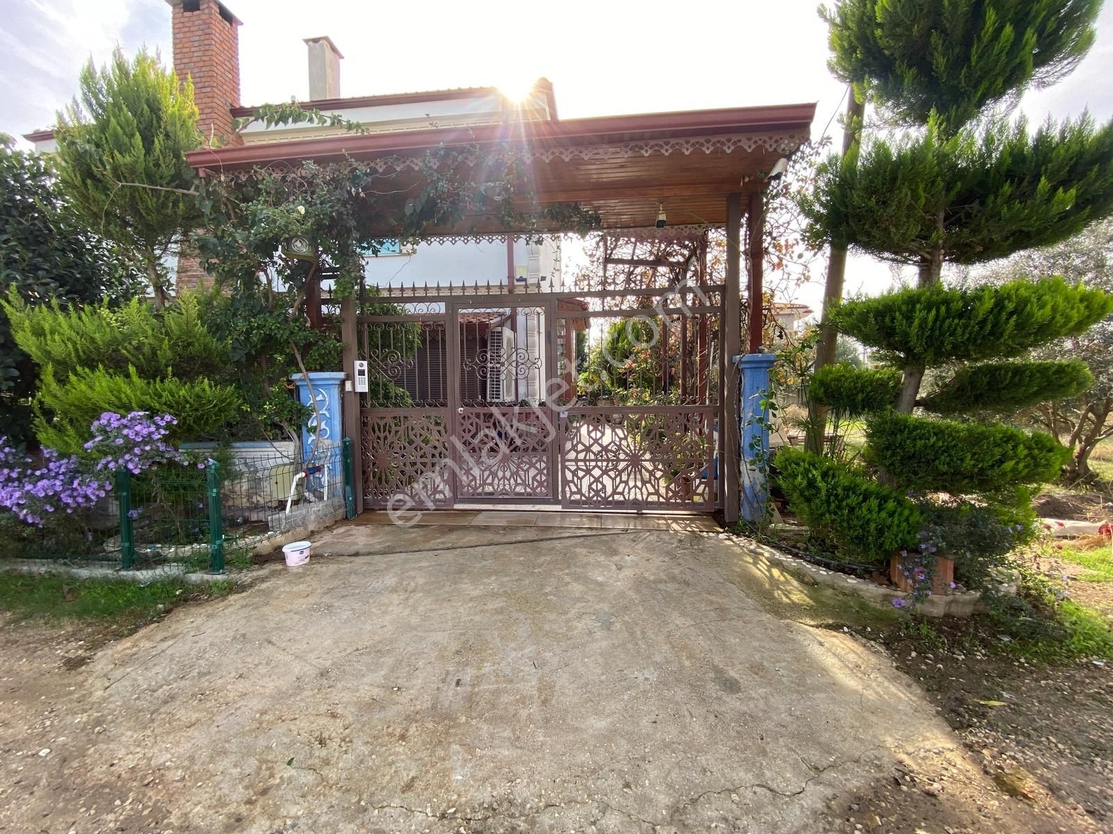 Kepez Kirişçilerde 370m2 Arsa Üzerinde Lüks 3+1 Villa - Görsel 11