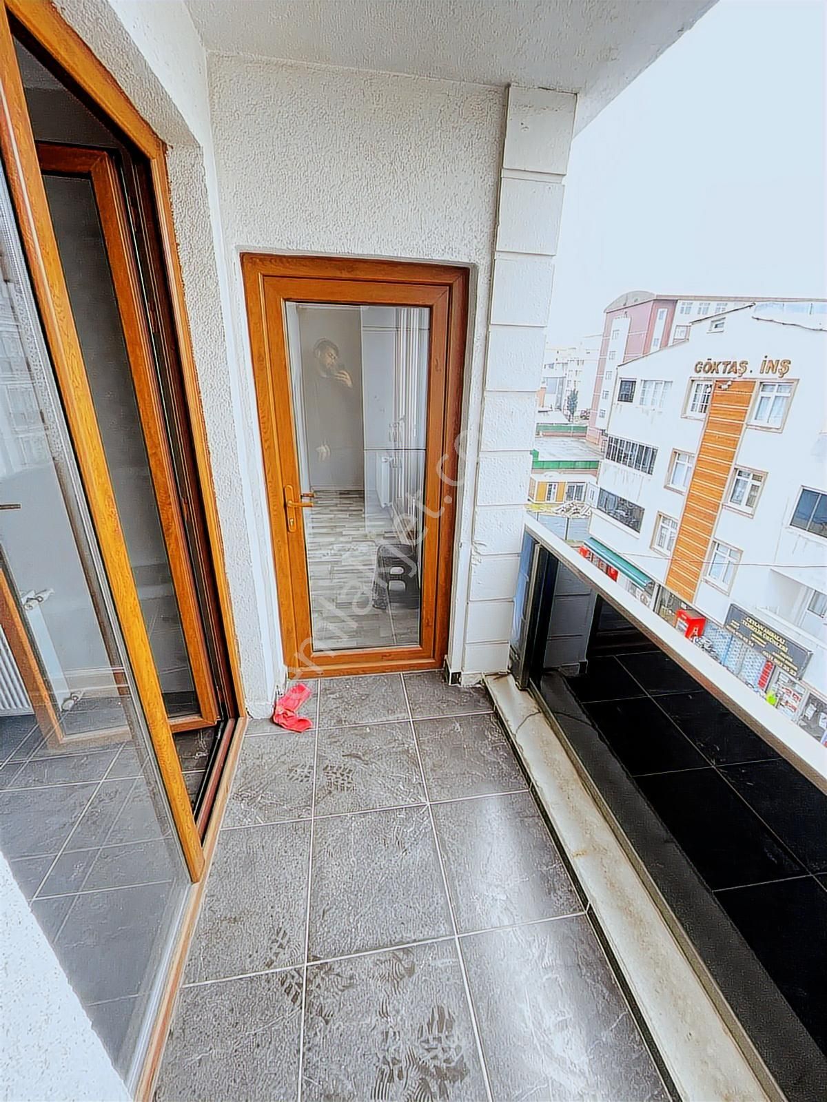 Koru Emlak'tan Merkezi Konumda Geniş Ferah Kiralık 2+1 Daire - Görsel 15