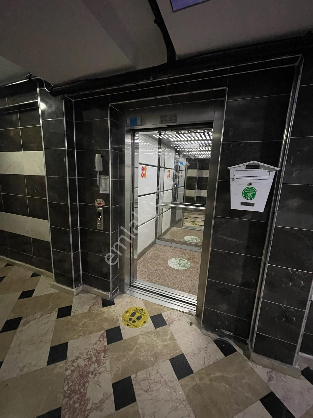 Koru Emlak'tan Merkezi Konumda Geniş Ferah Kiralık 2+1 Daire - Görsel 32