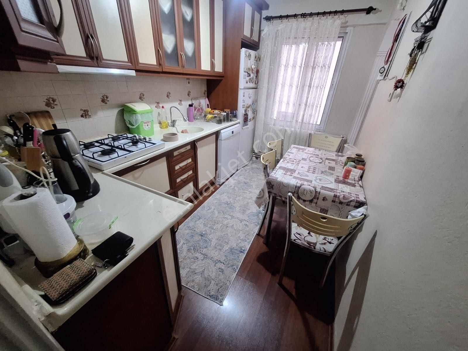 Yeşilyurt Merkezde 3+1 110m² Arakat Ferah Doğalgazlı Çift Wc - Görsel 13