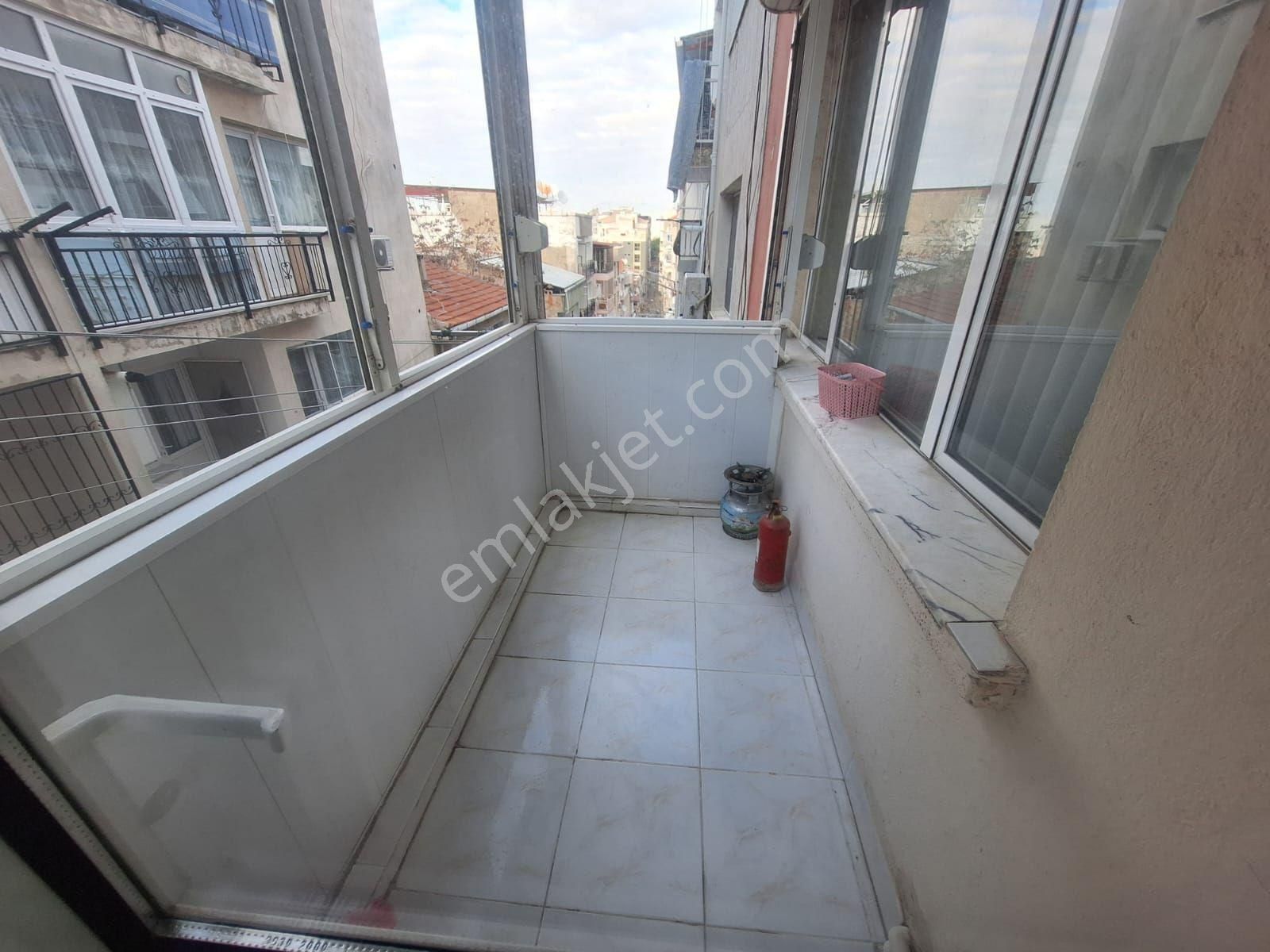 Yeşilyurt Merkezde 3+1 110m² Arakat Ferah Doğalgazlı Çift Wc - Görsel 10