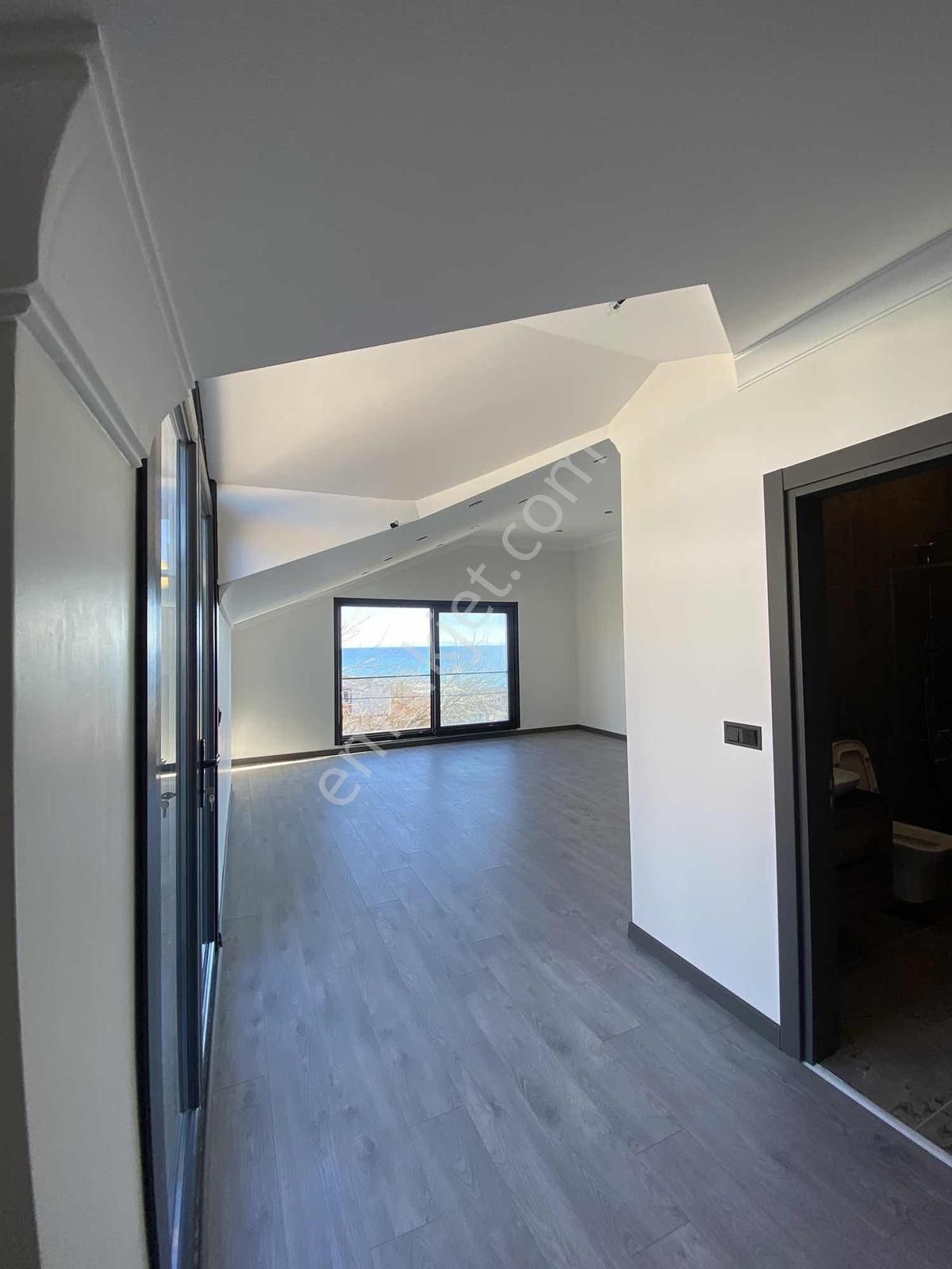 Silivri Selimpaşa Araptepe Mevkii Satılık Deniz Manzaralı Villa - Görsel 26