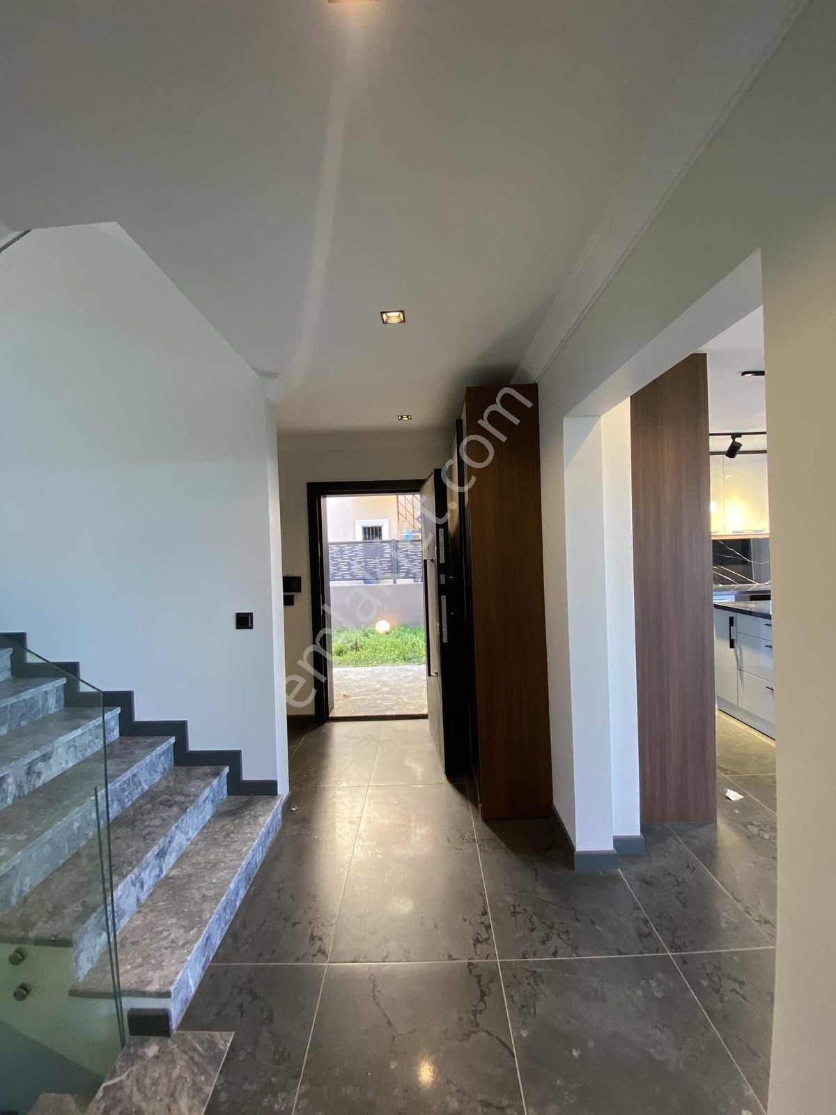 Silivri Selimpaşa Araptepe Mevkii Satılık Deniz Manzaralı Villa - Görsel 15