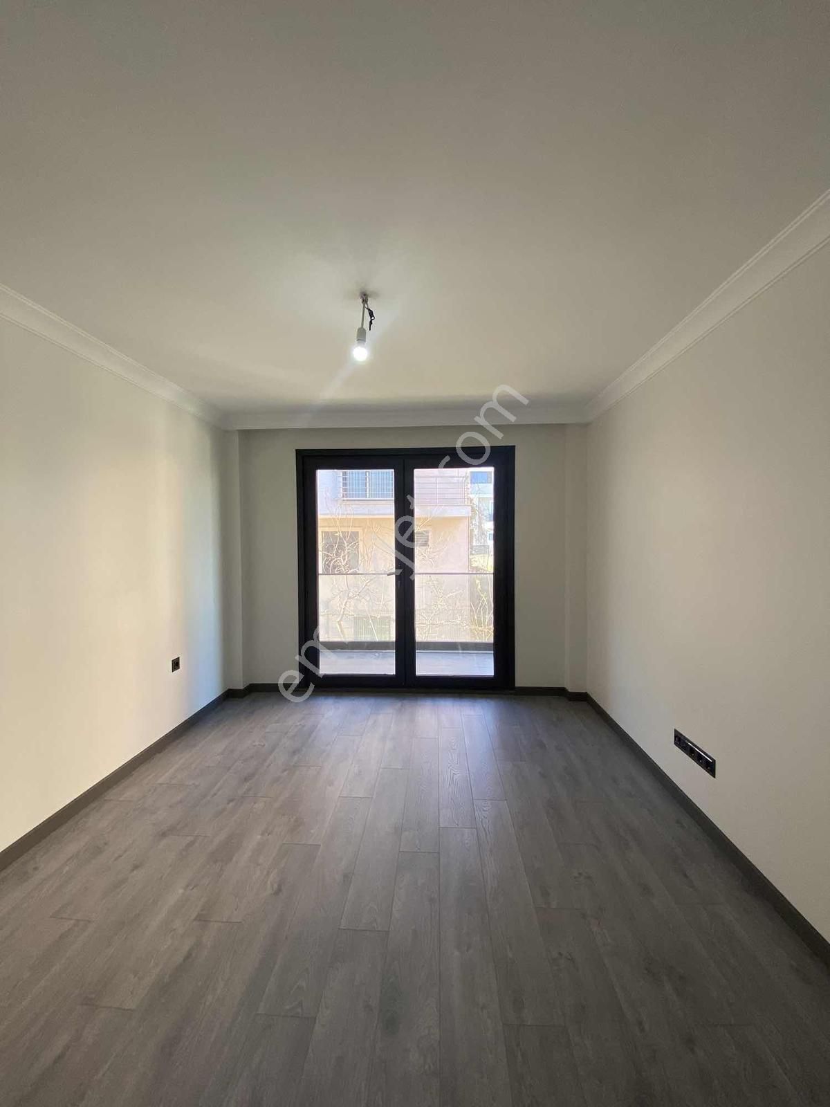 Silivri Selimpaşa Araptepe Mevkii Satılık Deniz Manzaralı Villa - Görsel 19