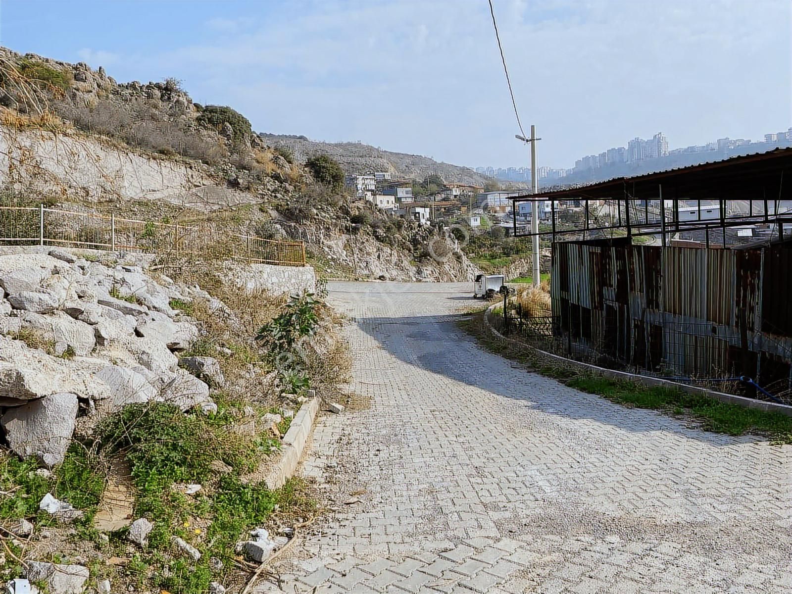 Bornova Laka Mahallesinde Satılık Yatırım Amaçlı Arsa. - Görsel 24