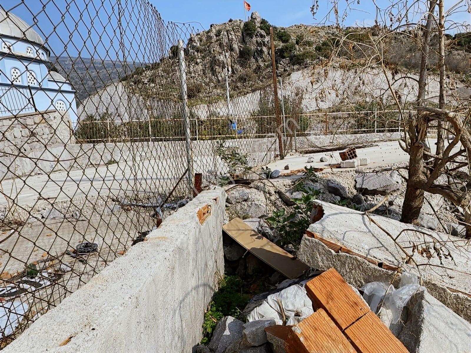 Bornova Laka Mahallesinde Satılık Yatırım Amaçlı Arsa. - Görsel 28
