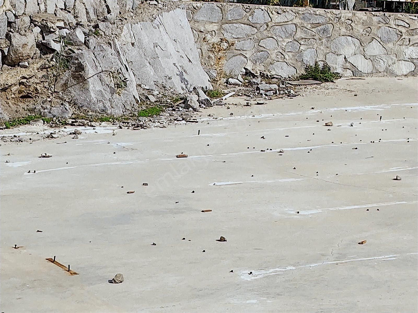 Bornova Laka Mahallesinde Satılık Yatırım Amaçlı Arsa. - Görsel 14