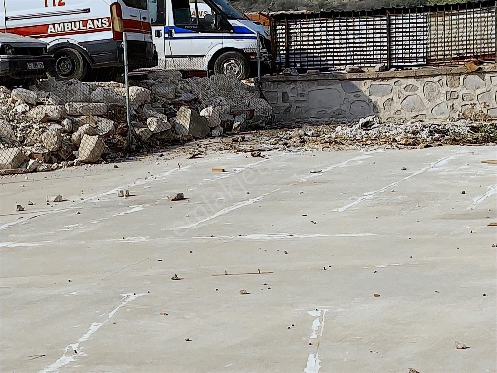 Bornova Laka Mahallesinde Satılık Yatırım Amaçlı Arsa. - Görsel 34