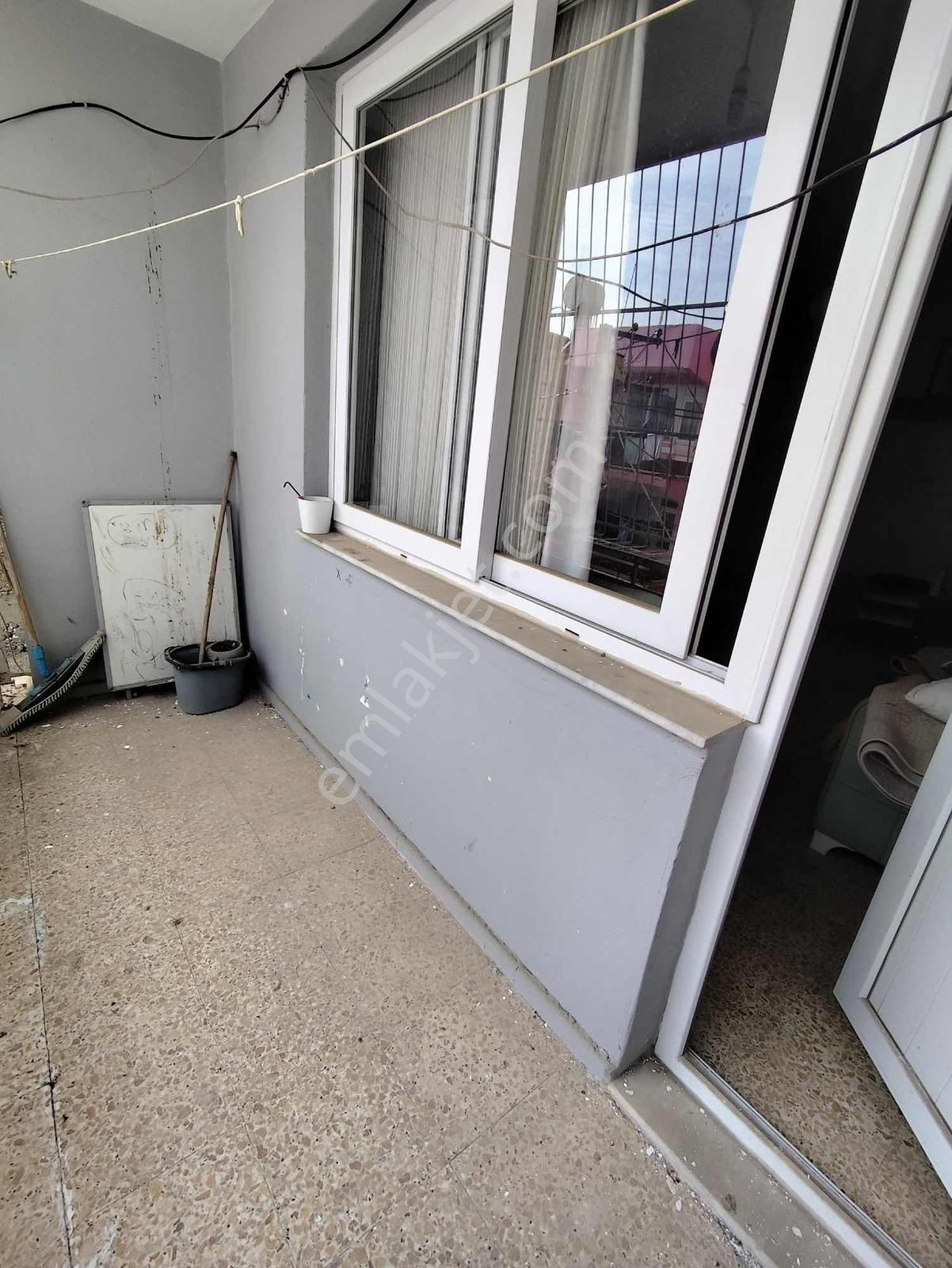 Lavinia İsmetpaşa Mahallesin'de 3 Katlı Bahçeli Satılık Müstakil - Görsel 11