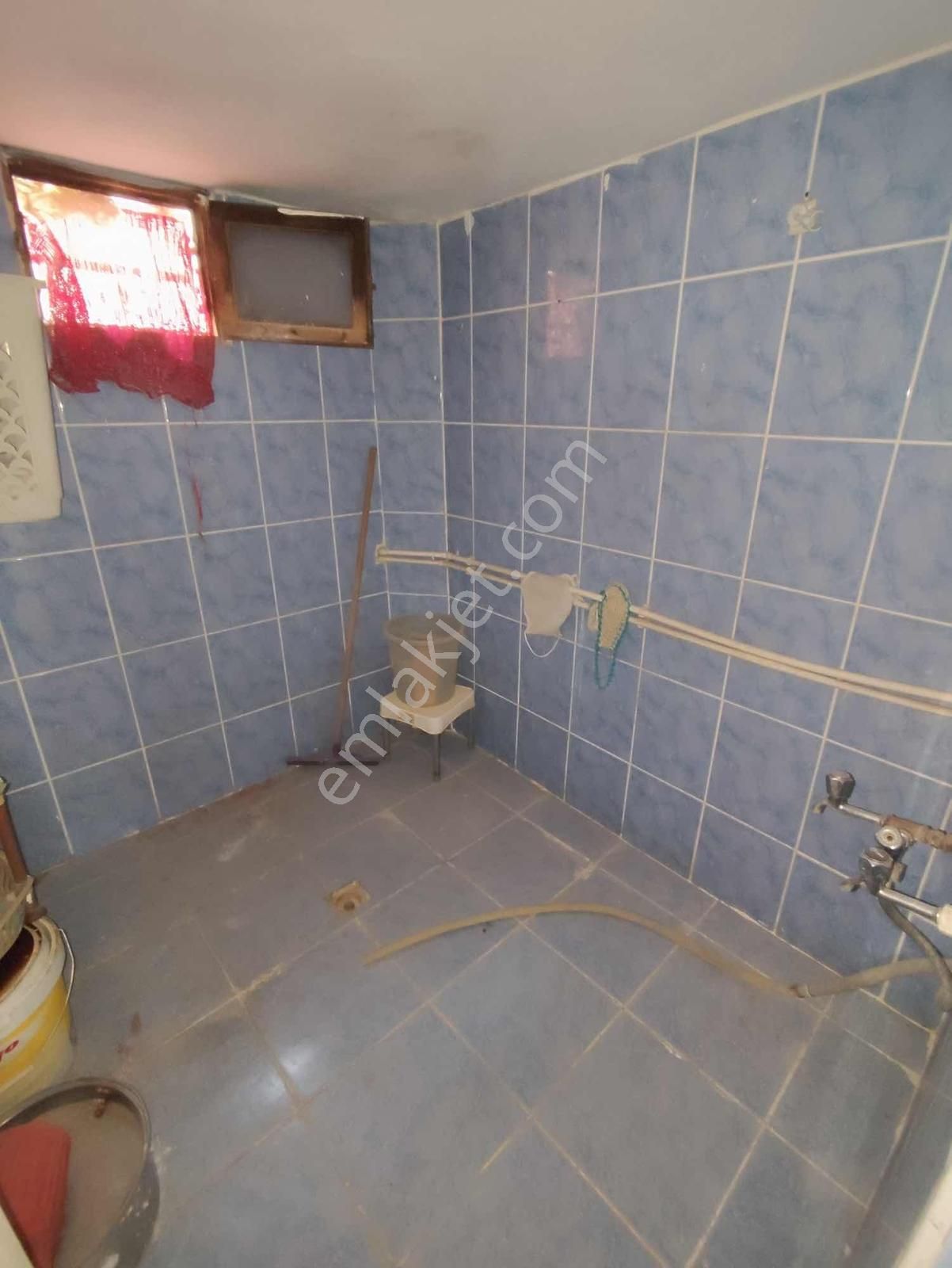 Lavinia İsmetpaşa Mahallesin'de 3 Katlı Bahçeli Satılık Müstakil - Görsel 10