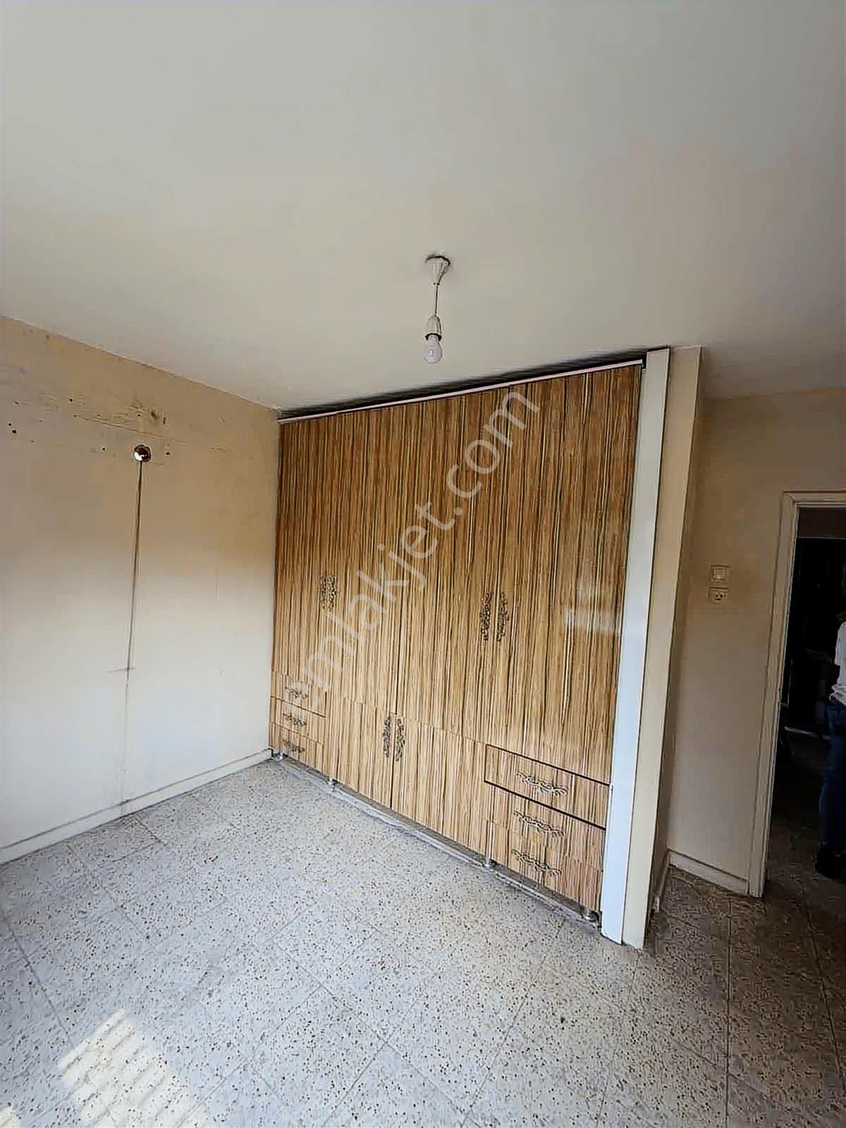 Lavinia Şakirpaşa Mahallesi 2 Katlı Bahceli Satılık Müstakil - Görsel 11