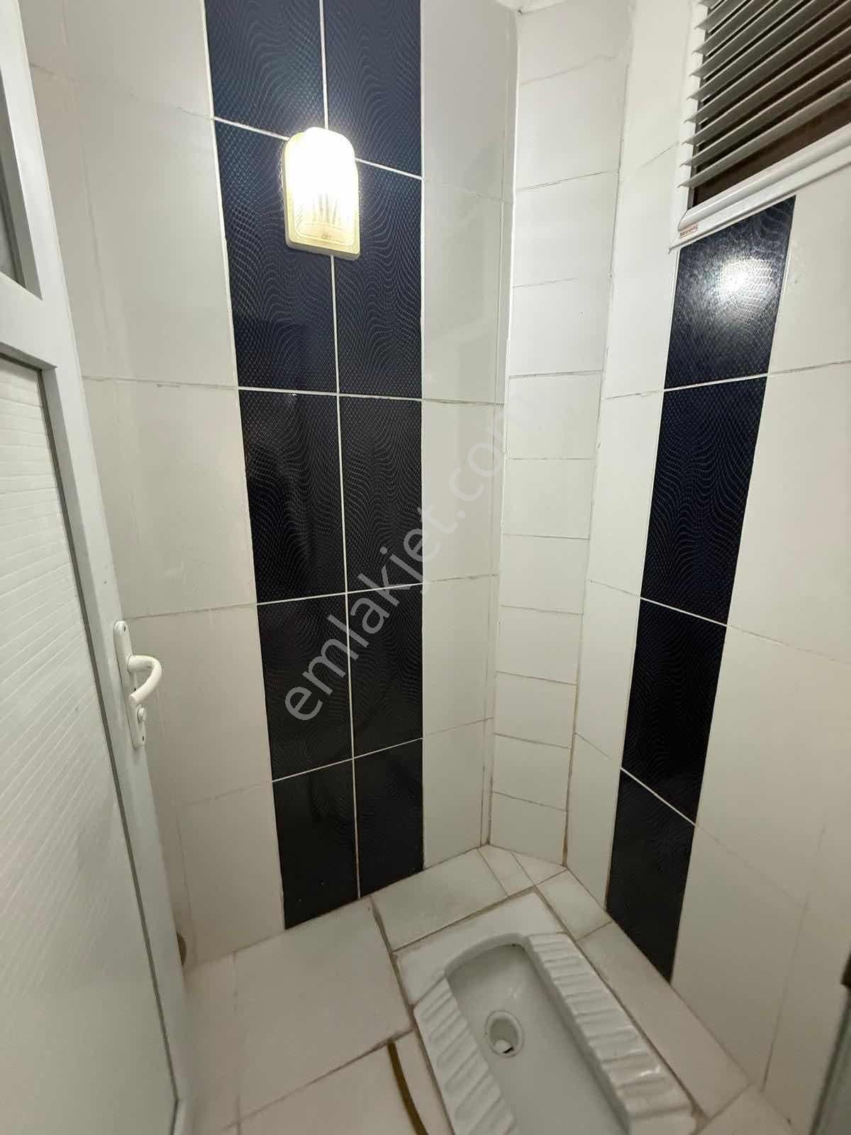 Lavinia Şakirpaşa Mahallesi 2 Katlı Bahceli Satılık Müstakil - Görsel 2