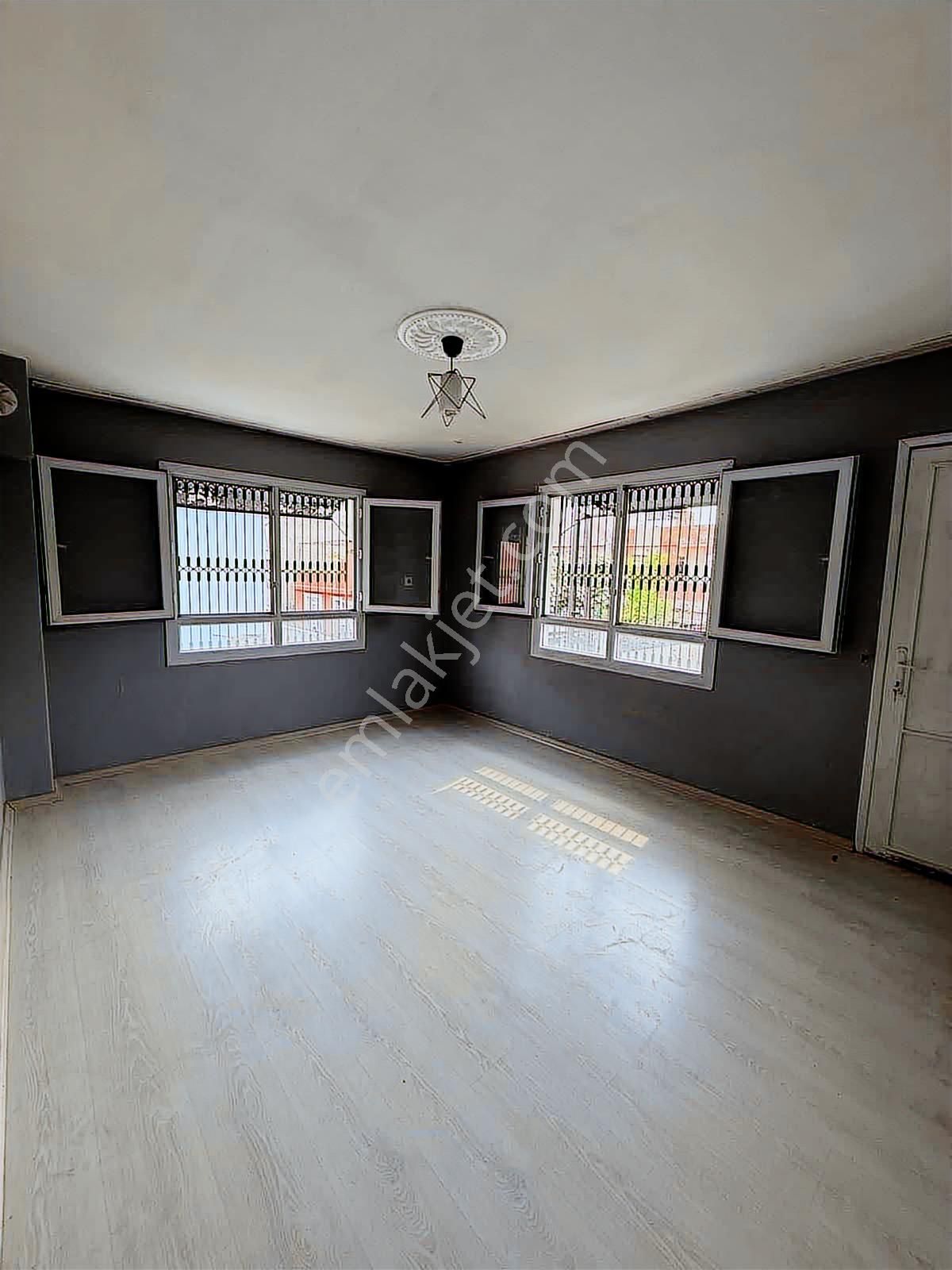 Lavinia Şakirpaşa Mahallesi 2 Katlı Bahceli Satılık Müstakil - Görsel 10